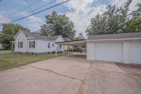 401 HARRISON AVE, MOBERLY, MO 65270 - Image 1