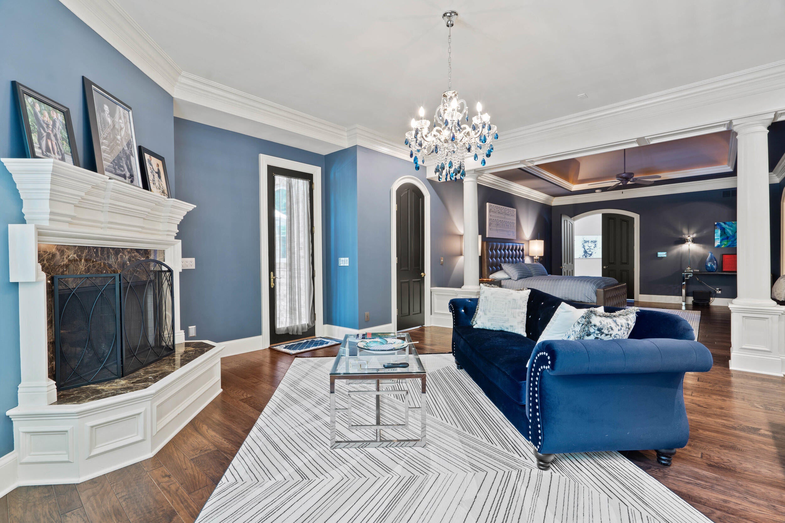 Columbia, Missouri, 65203, United States, 6 Bedrooms Bedrooms, ,8 BathroomsBathrooms,Residential,Active,1965985