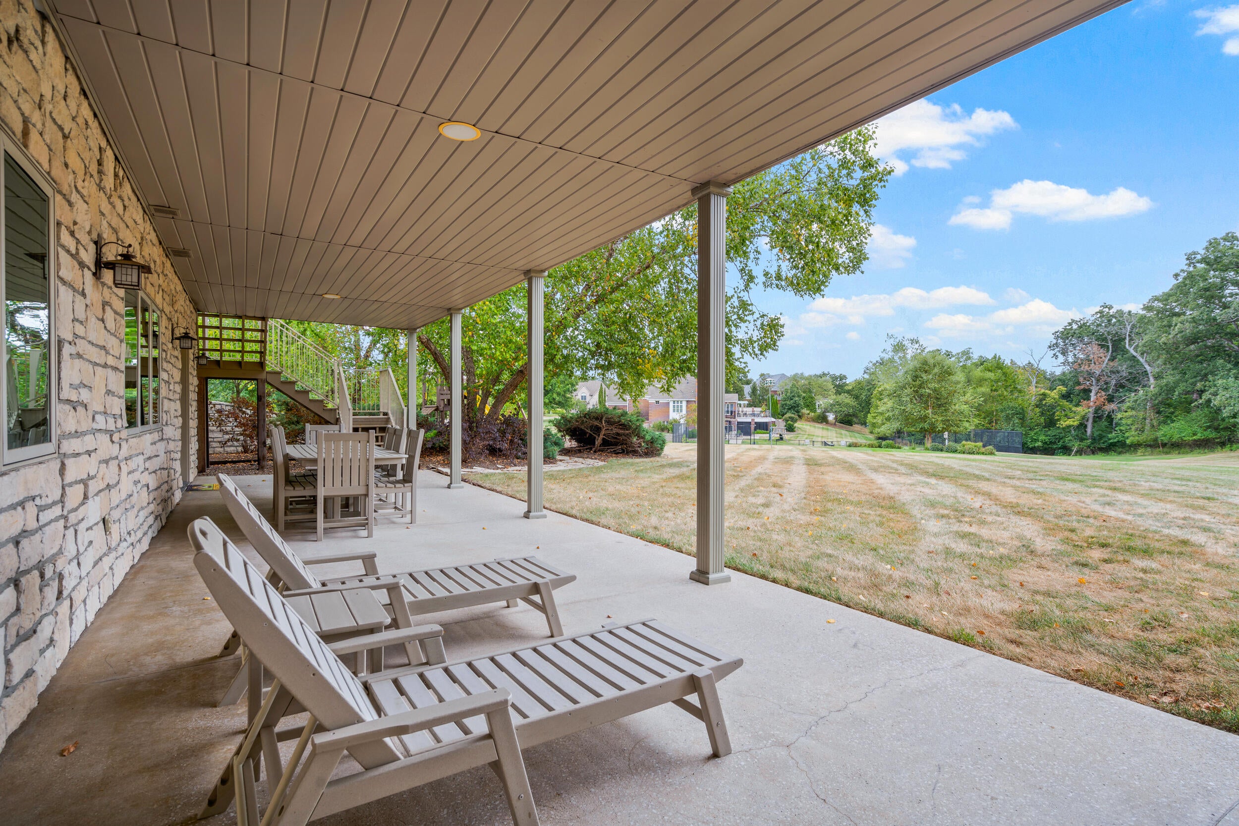 Columbia, Missouri, 65201, United States, 4 Bedrooms Bedrooms, ,4 BathroomsBathrooms,Residential,Active,2006927