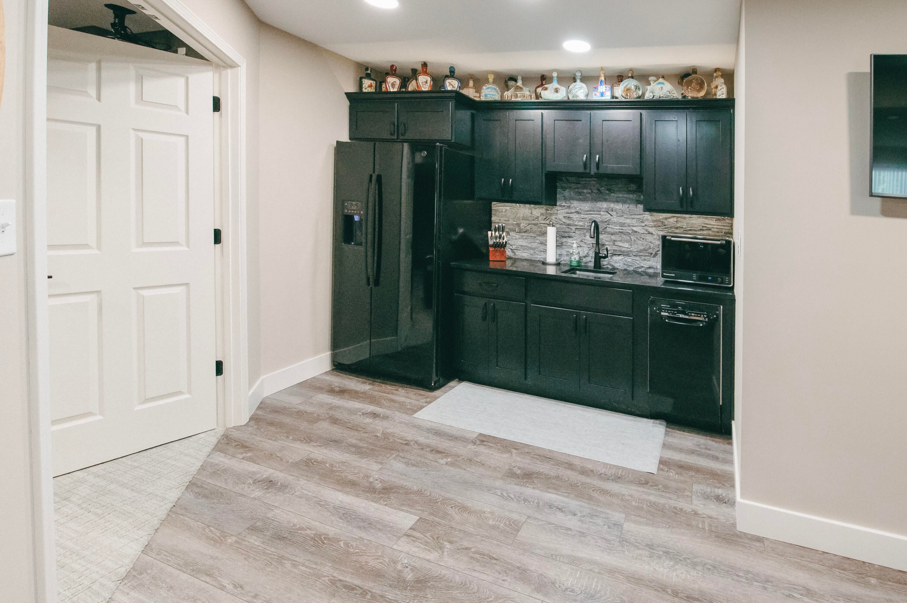 Columbia, Missouri, 65201, United States, 5 Bedrooms Bedrooms, ,5 BathroomsBathrooms,Residential,Active,1990615