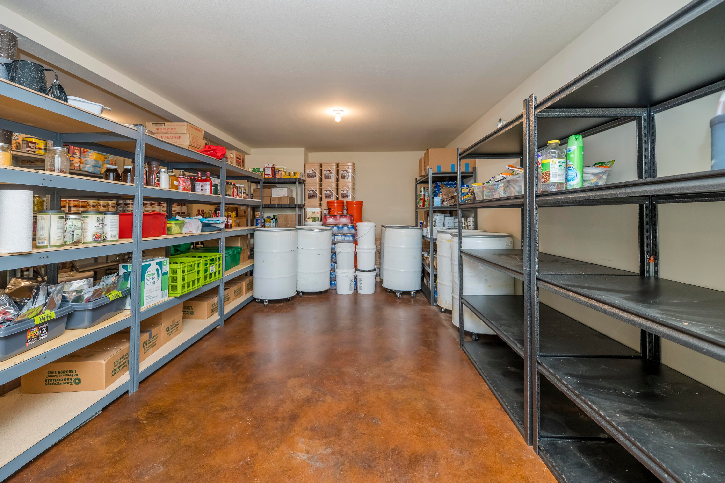 Harrisburg, Missouri, 65256, United States, 5 Bedrooms Bedrooms, ,7 BathroomsBathrooms,Residential,Active,2002606