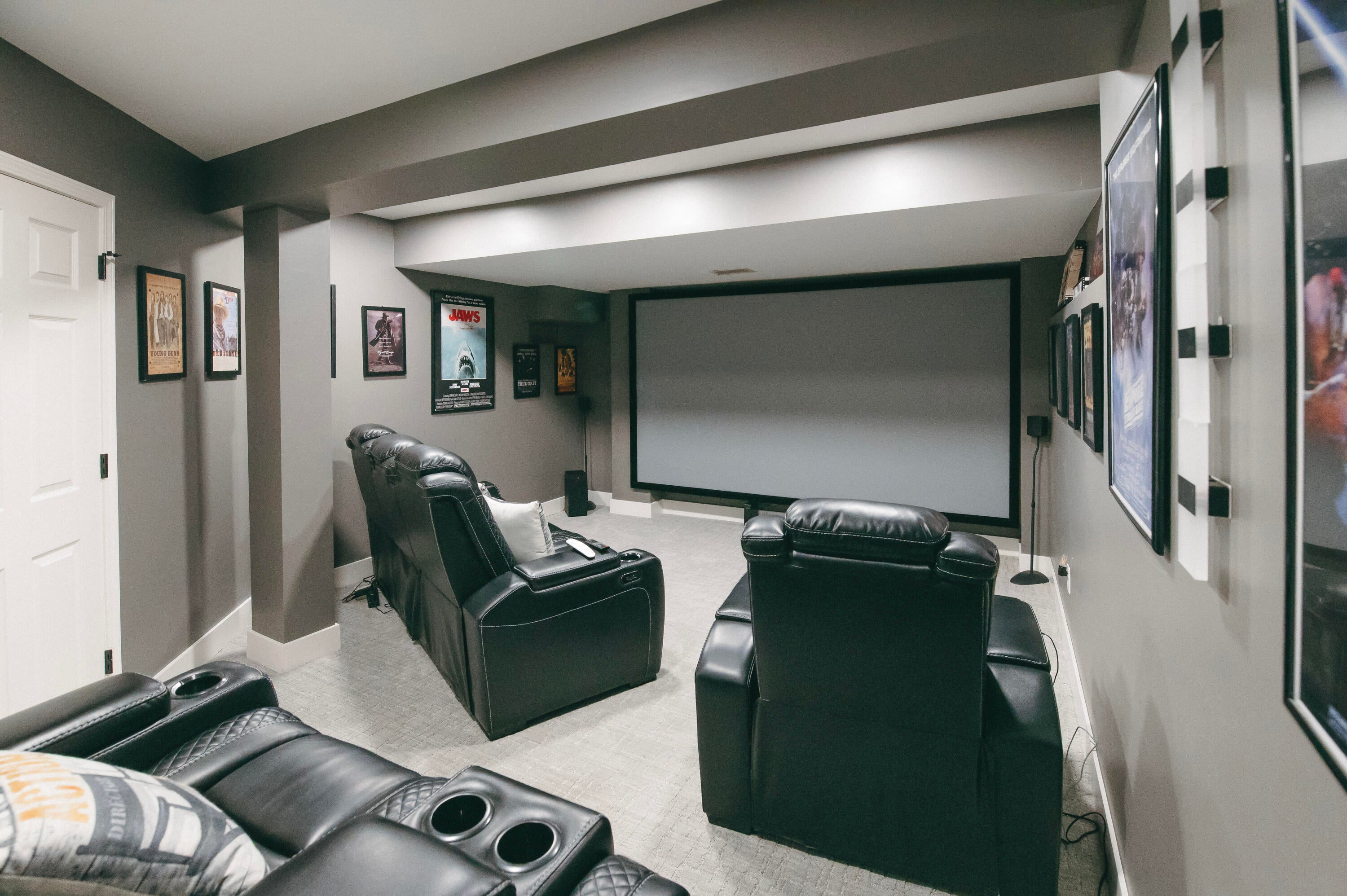 Columbia, Missouri, 65201, United States, 5 Bedrooms Bedrooms, ,5 BathroomsBathrooms,Residential,Active,1990615