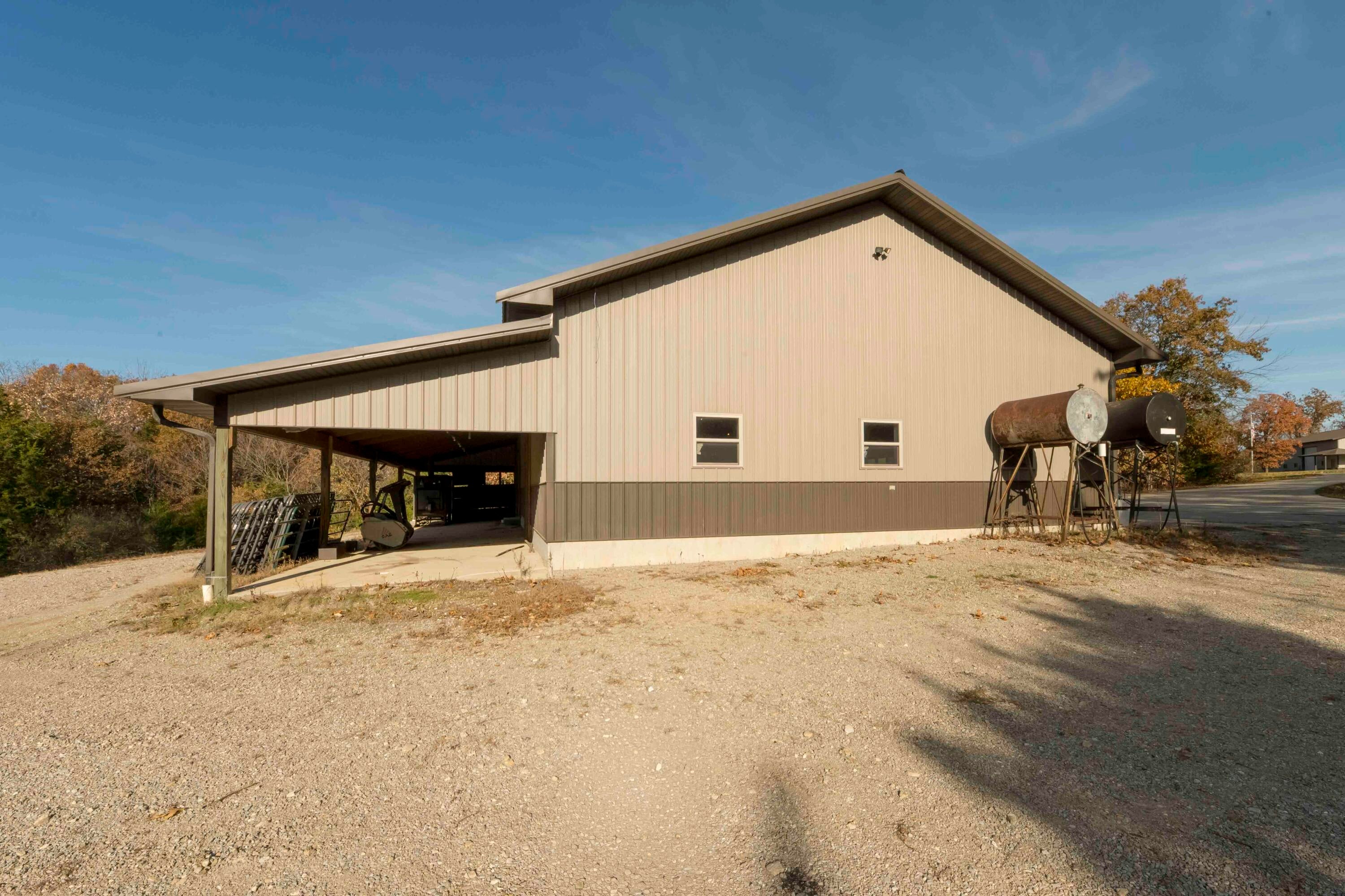 Harrisburg, Missouri, 65256, United States, 5 Bedrooms Bedrooms, ,7 BathroomsBathrooms,Residential,Active,2002599