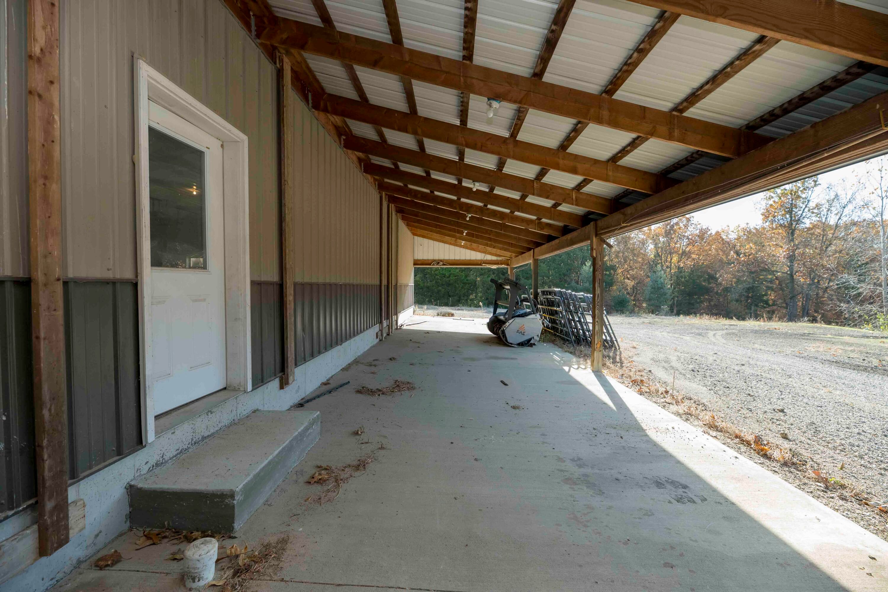 Harrisburg, Missouri, 65256, United States, 4 Bedrooms Bedrooms, ,6 BathroomsBathrooms,Residential,Active,2045772