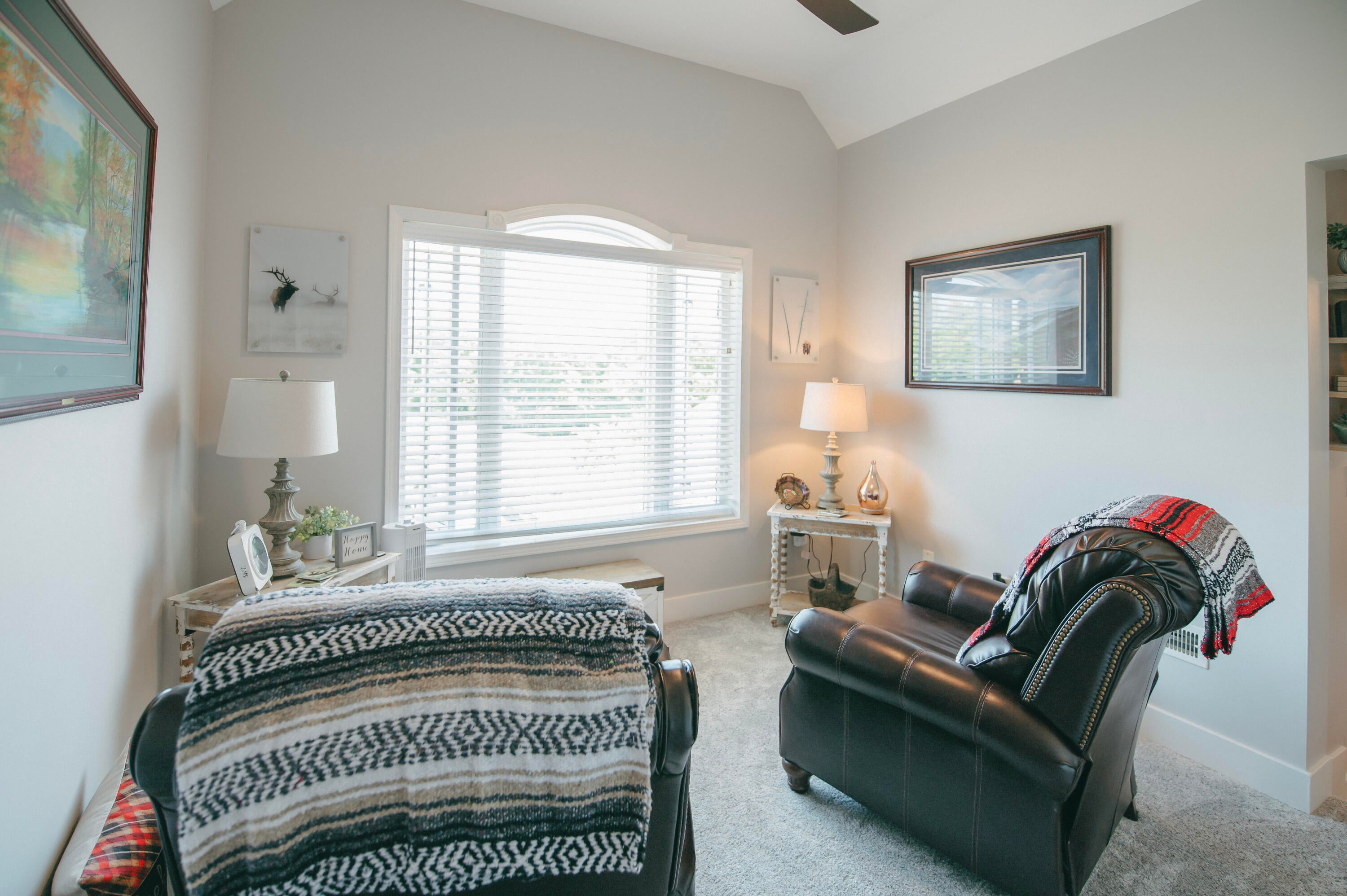 Columbia, Missouri, 65201, United States, 5 Bedrooms Bedrooms, ,5 BathroomsBathrooms,Residential,Active,1990615