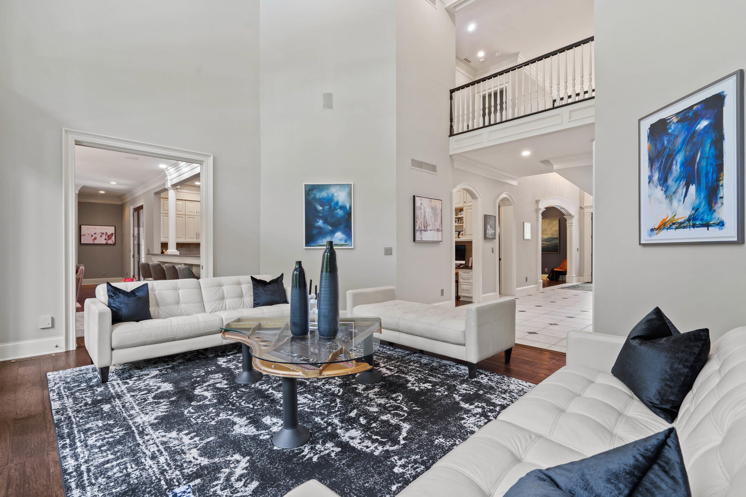 Columbia, Missouri, 65203, United States, 6 Bedrooms Bedrooms, ,8 BathroomsBathrooms,Residential,Active,1965985