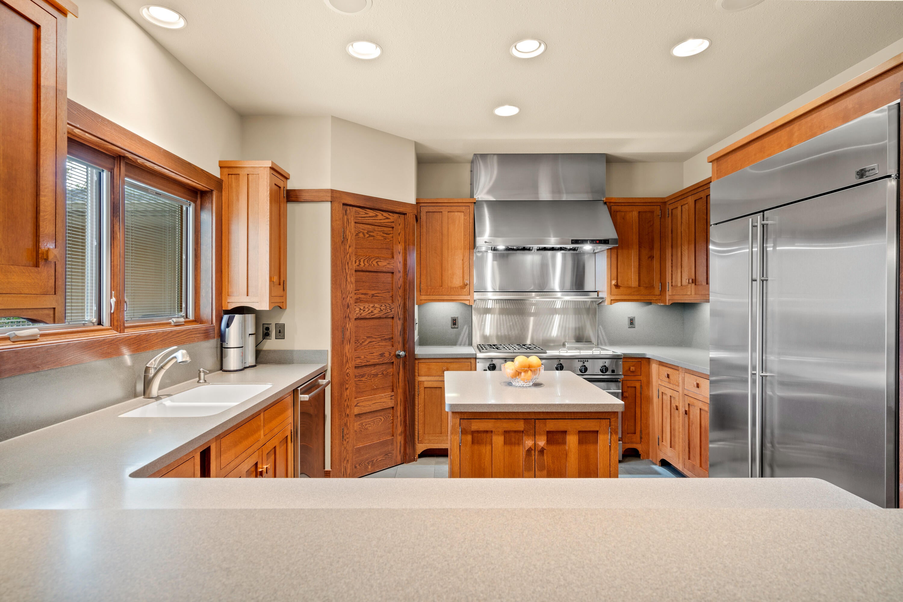 Columbia, Missouri, 65201, United States, 4 Bedrooms Bedrooms, ,4 BathroomsBathrooms,Residential,Active,2006927