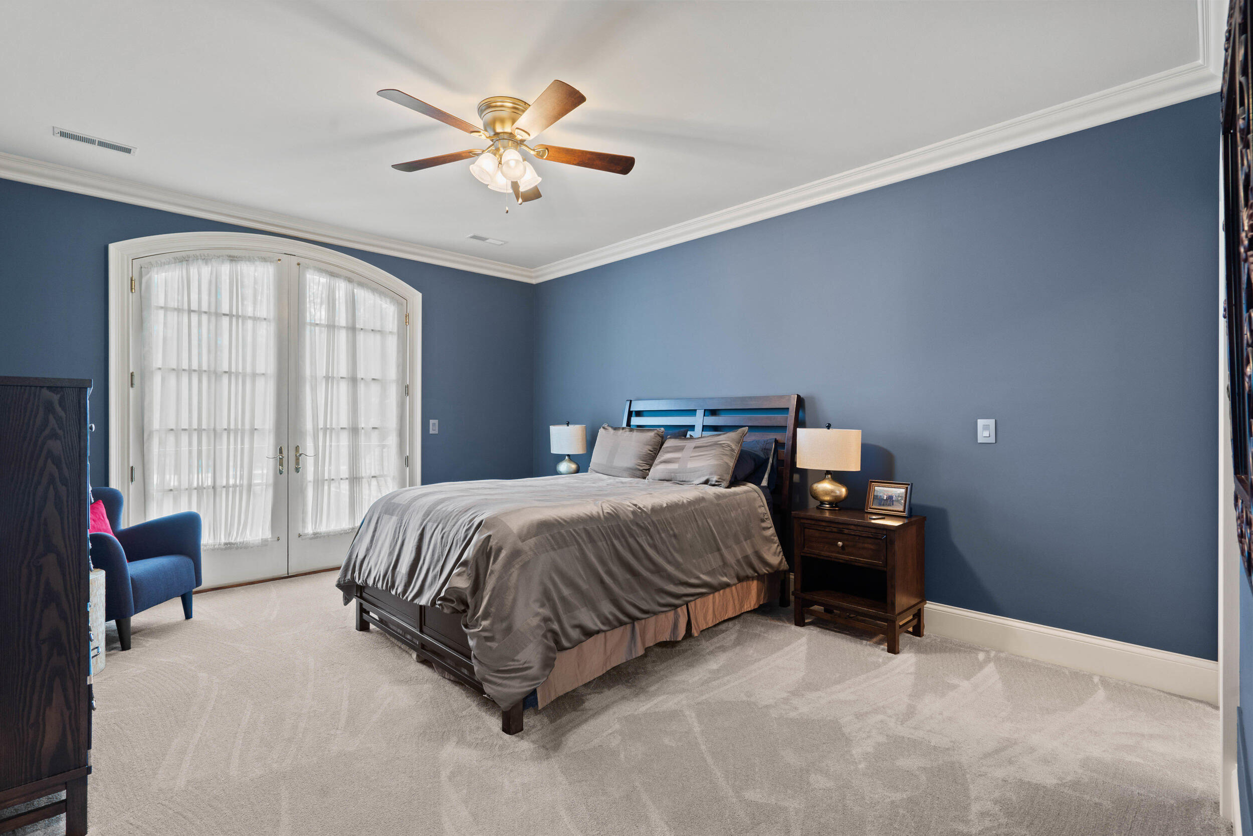 Columbia, Missouri, 65203, United States, 6 Bedrooms Bedrooms, ,8 BathroomsBathrooms,Residential,Active,1965985