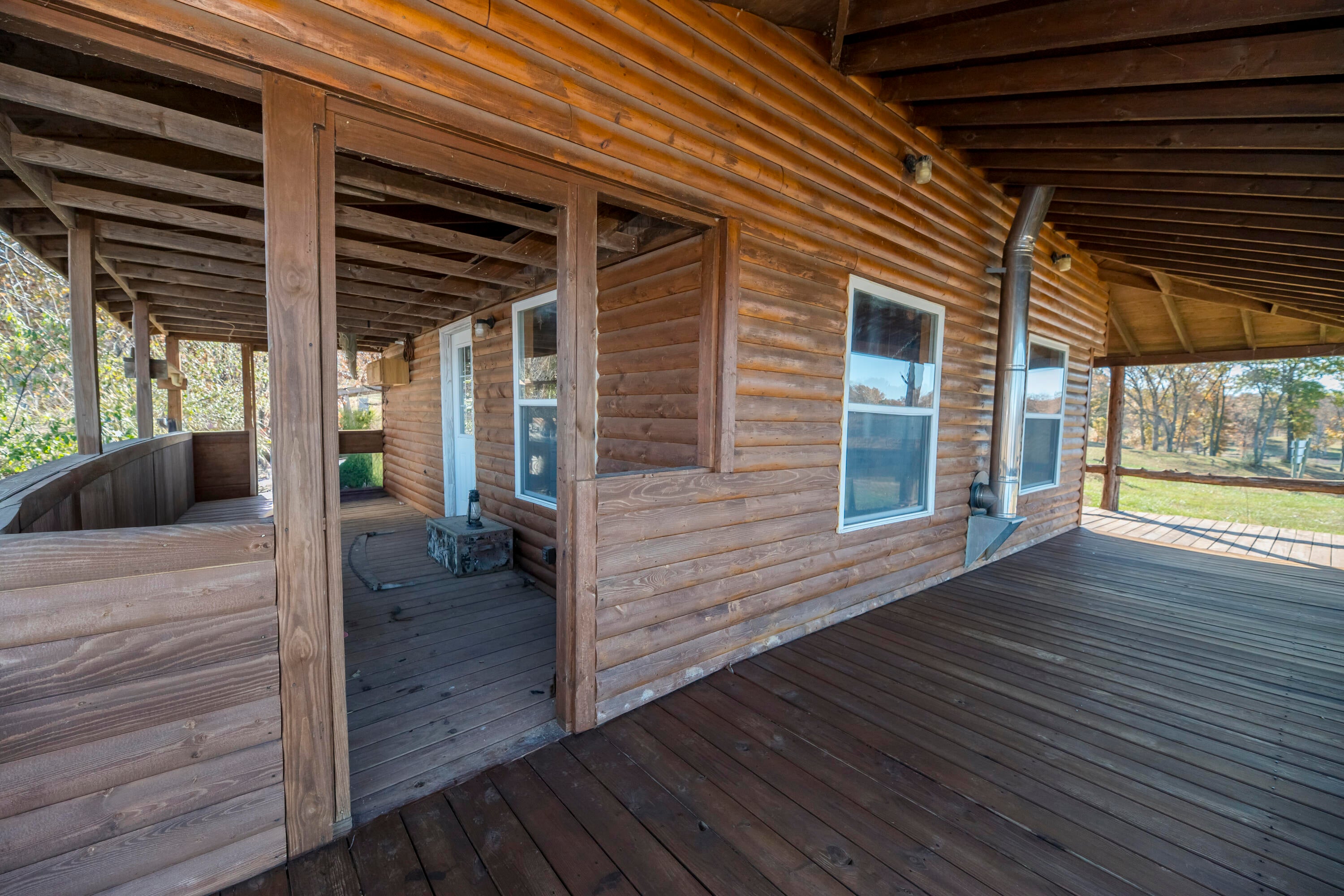 Harrisburg, Missouri, 65256, United States, 4 Bedrooms Bedrooms, ,6 BathroomsBathrooms,Residential,Active,2045772