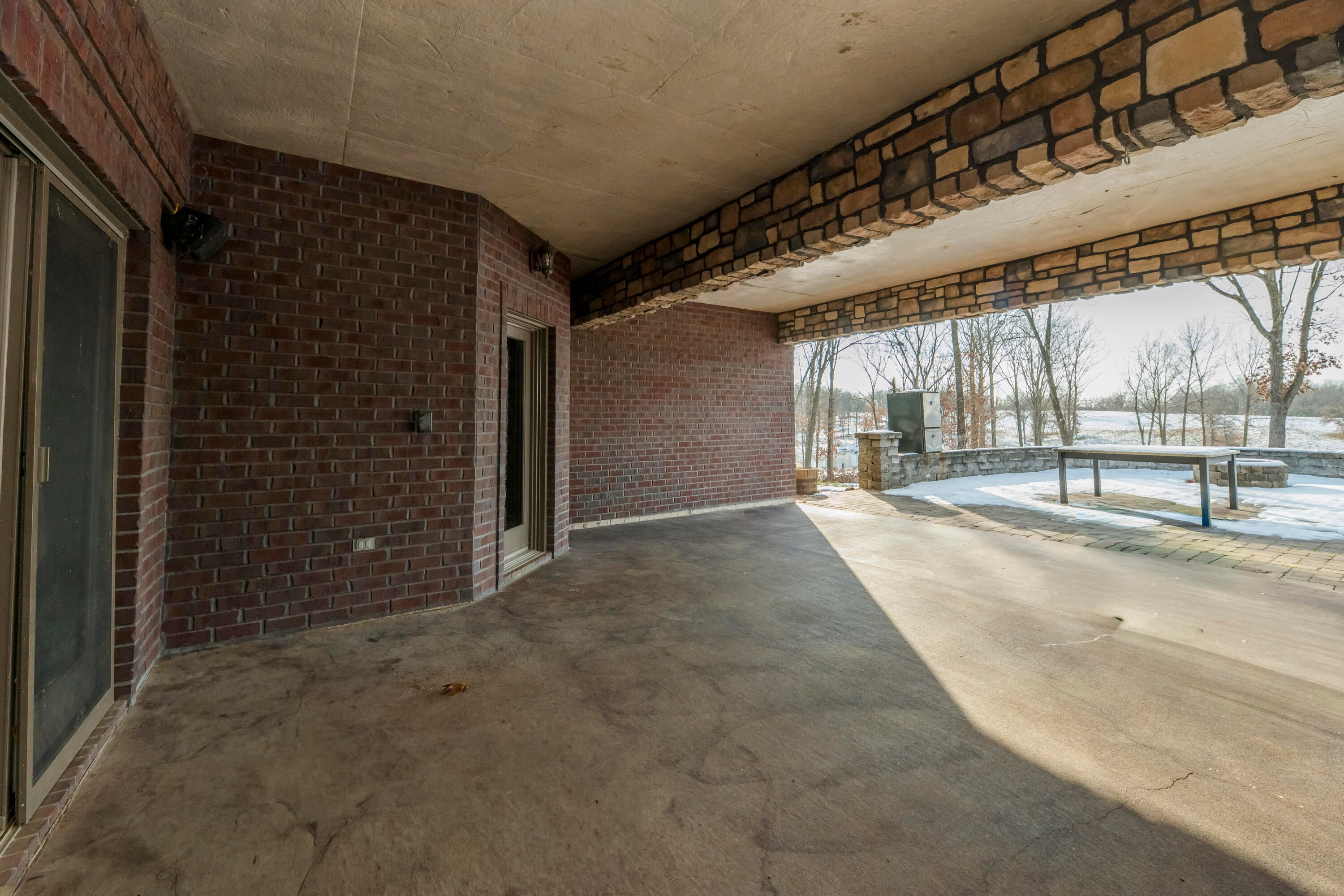 Harrisburg, Missouri, 65256, United States, 5 Bedrooms Bedrooms, ,7 BathroomsBathrooms,Residential,Active,2002599