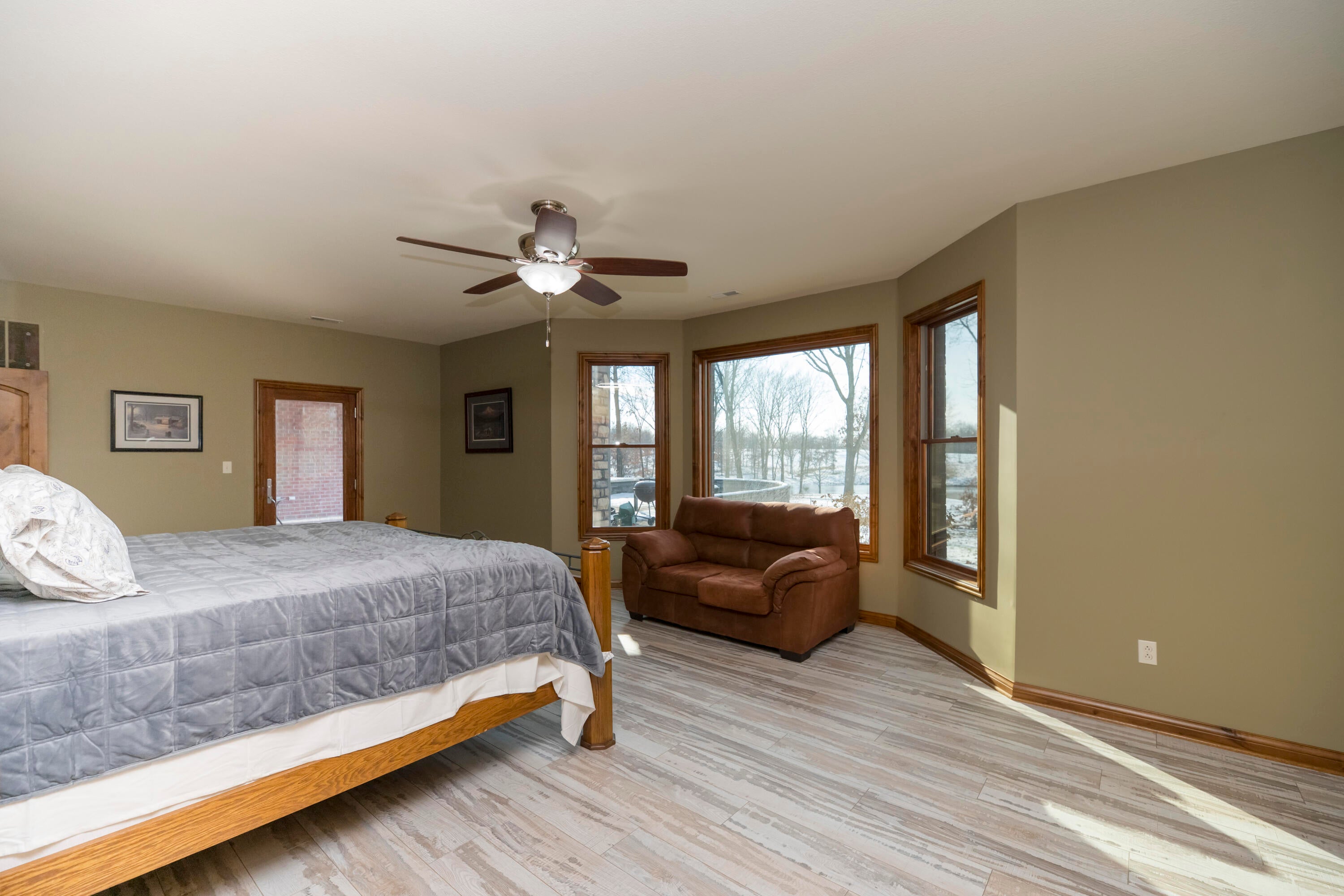 Harrisburg, Missouri, 65256, United States, 4 Bedrooms Bedrooms, ,6 BathroomsBathrooms,Residential,Active,2045772