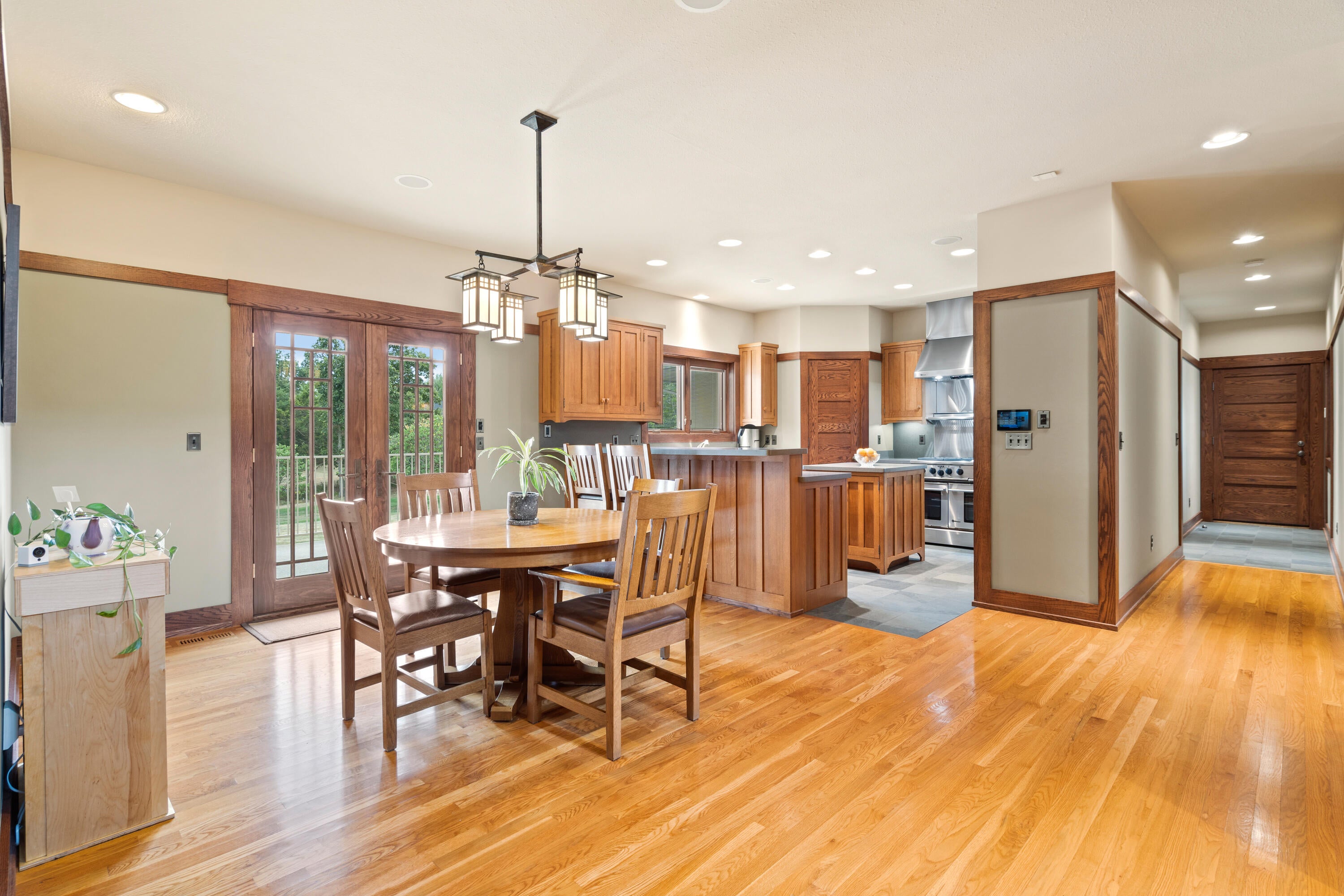 2504 Snowberry Cir – image 17