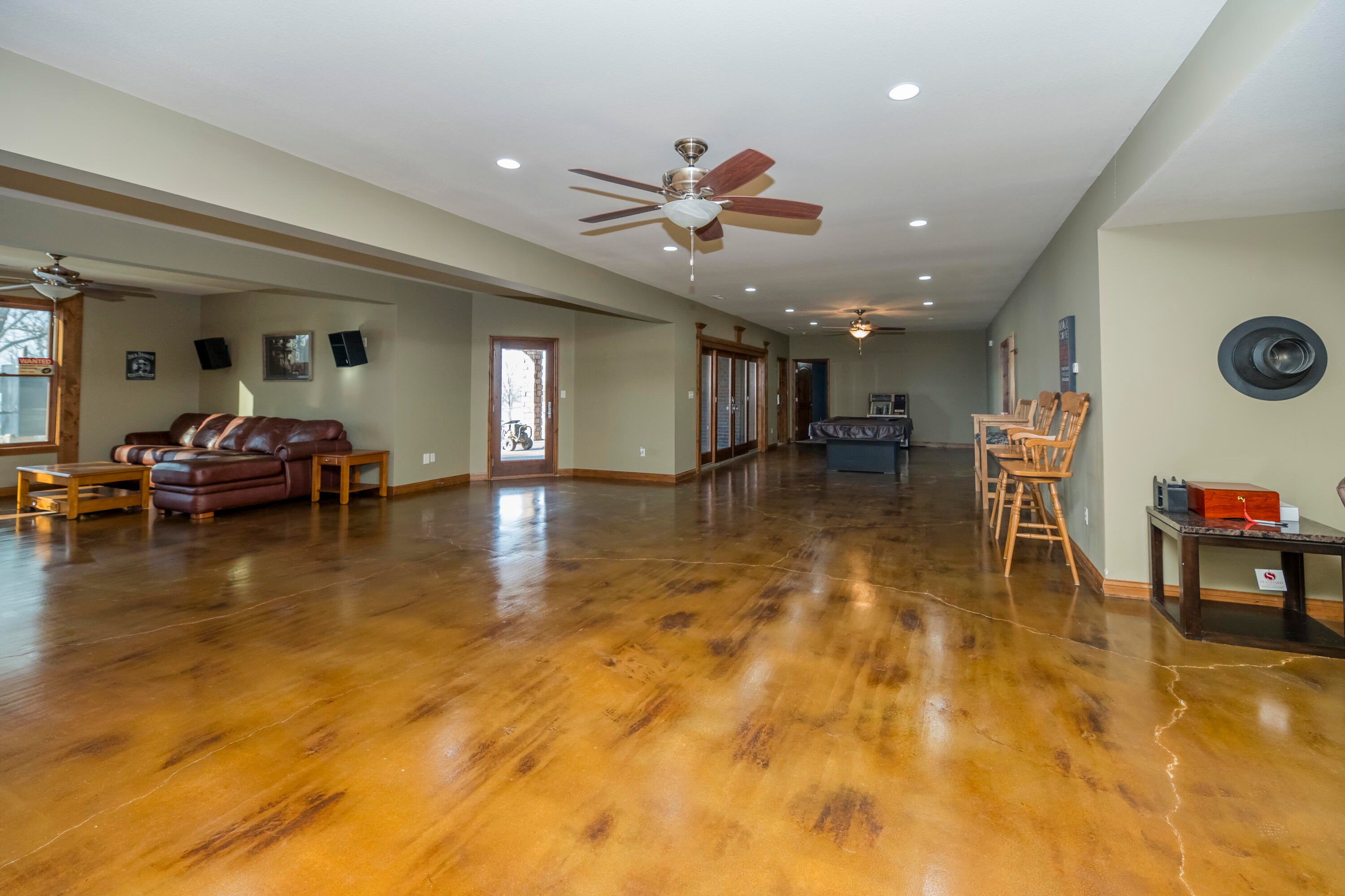 Harrisburg, Missouri, 65256, United States, 5 Bedrooms Bedrooms, ,7 BathroomsBathrooms,Residential,Active,2002599