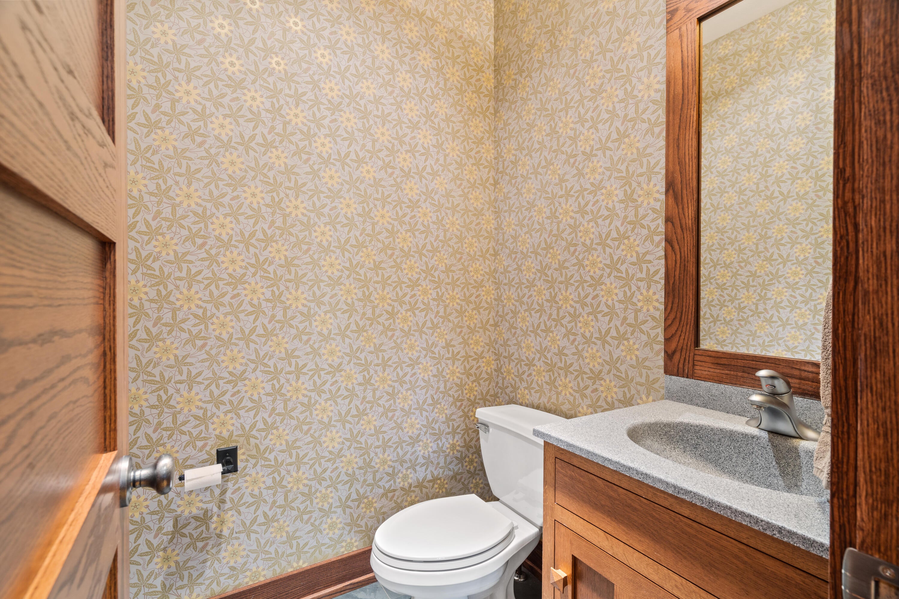 2504 Snowberry Cir – image 27