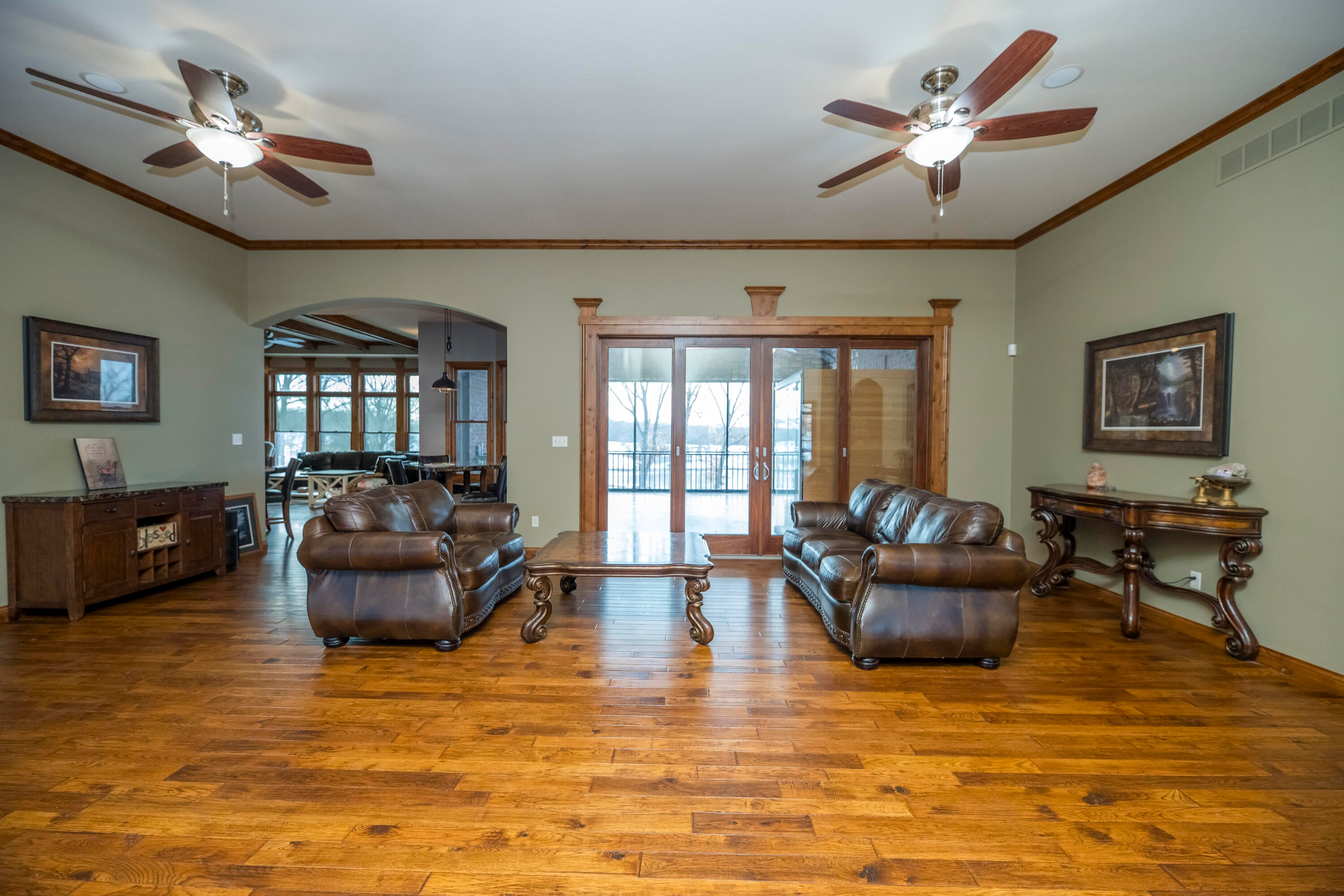 Harrisburg, Missouri, 65256, United States, 5 Bedrooms Bedrooms, ,7 BathroomsBathrooms,Residential,Active,2002606