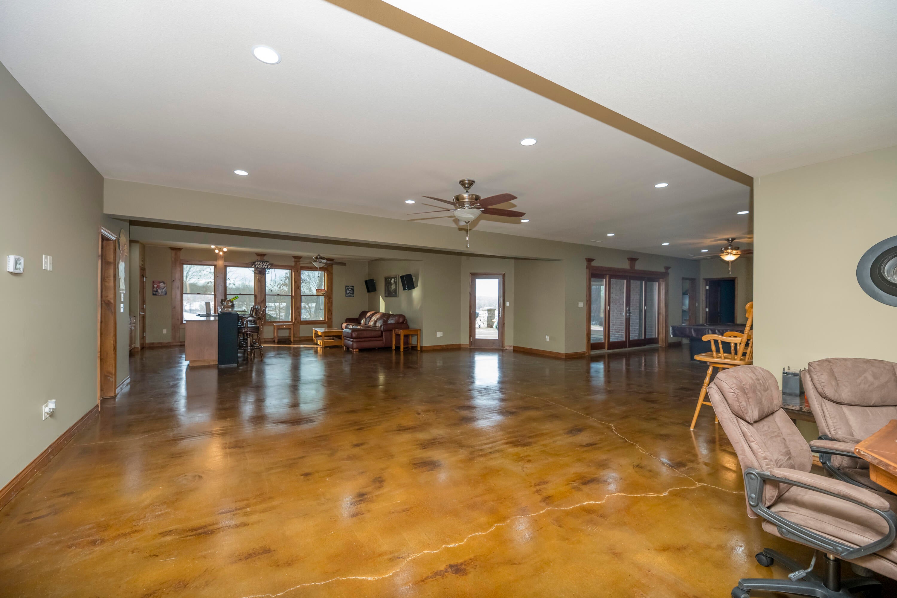 Harrisburg, Missouri, 65256, United States, 5 Bedrooms Bedrooms, ,7 BathroomsBathrooms,Residential,Active,2002599