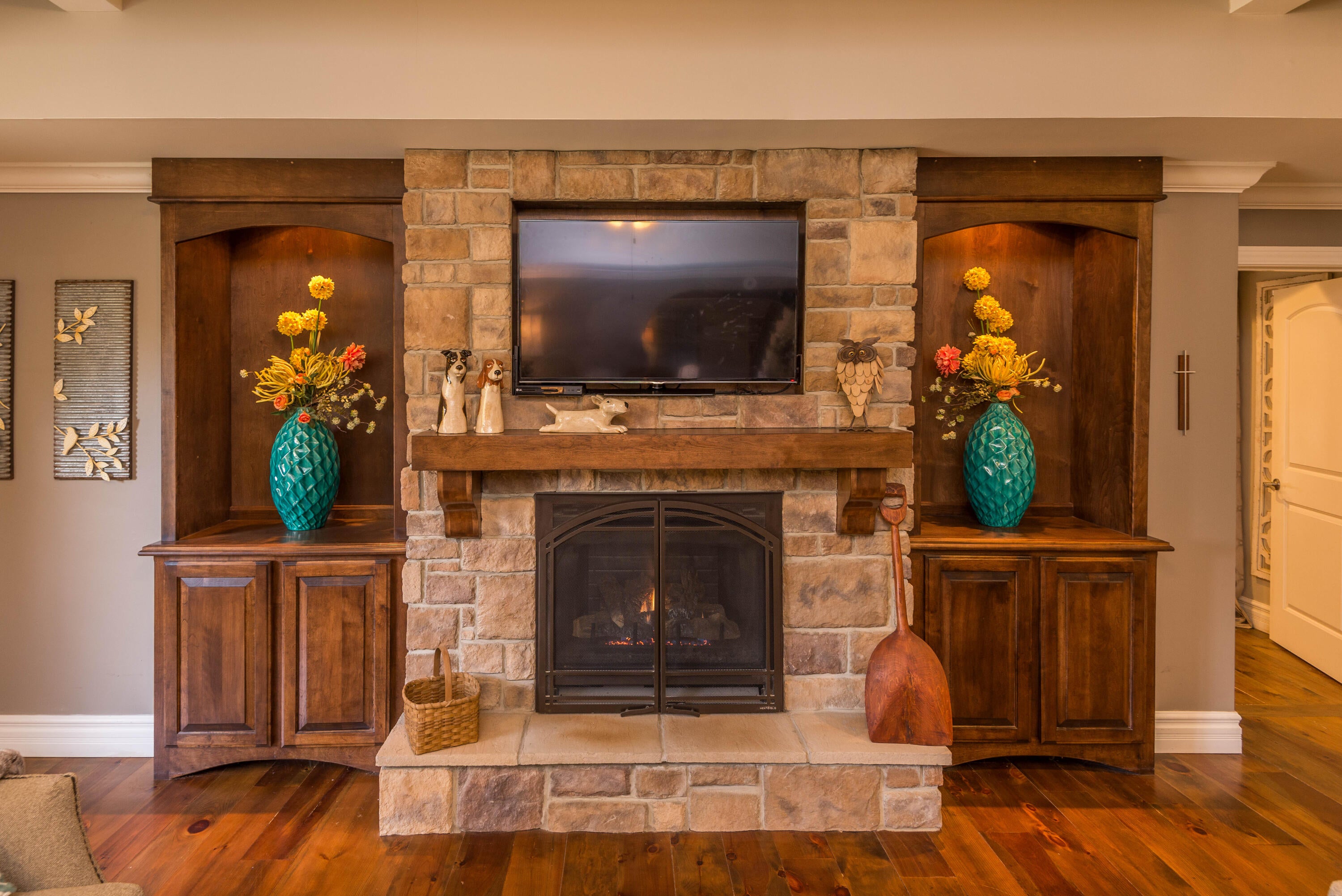 Jefferson City, Missouri, 65109, United States, 4 Bedrooms Bedrooms, ,4 BathroomsBathrooms,Residential,Active,1990034