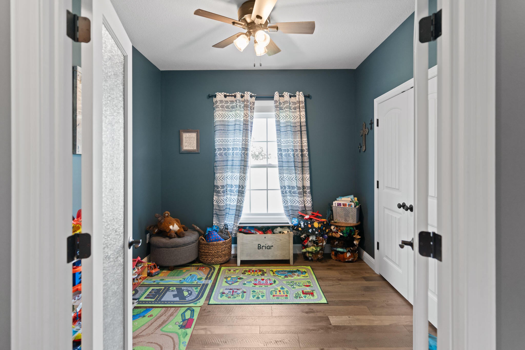 Hartsburg, Missouri, 65039, United States, 6 Bedrooms Bedrooms, ,4 BathroomsBathrooms,Residential,Active,1898236