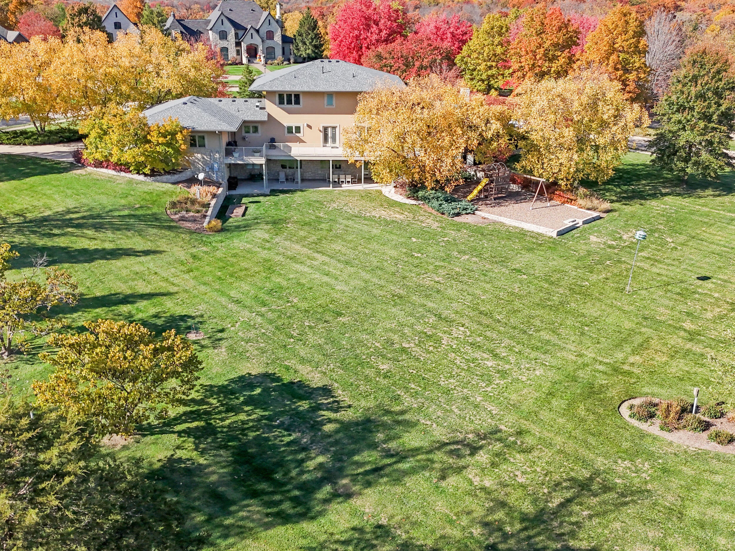 Columbia, Missouri, 65201, United States, 4 Bedrooms Bedrooms, ,4 BathroomsBathrooms,Residential,Active,1944067