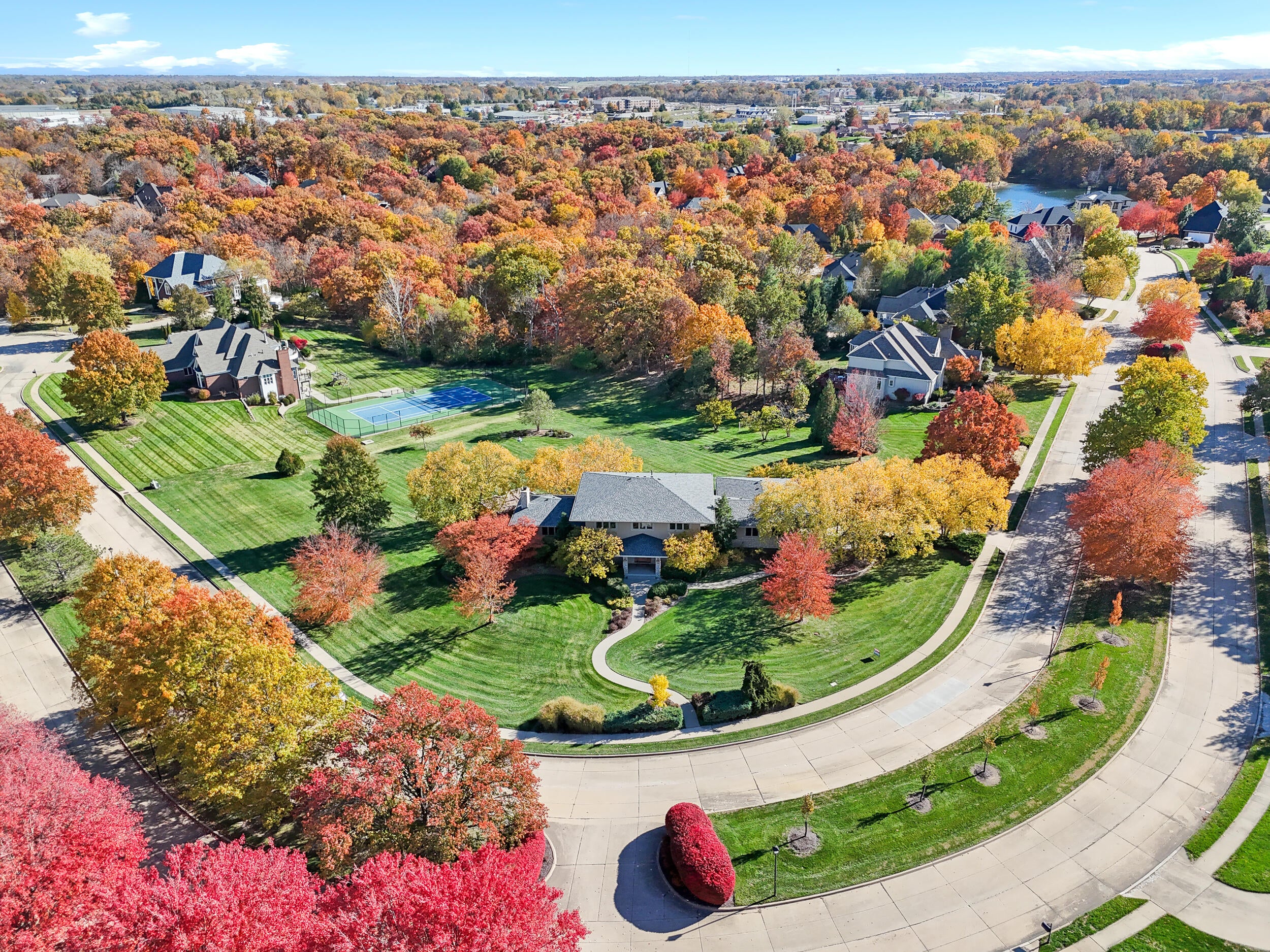 Columbia, Missouri, 65201, United States, 4 Bedrooms Bedrooms, ,4 BathroomsBathrooms,Residential,Active,1944067