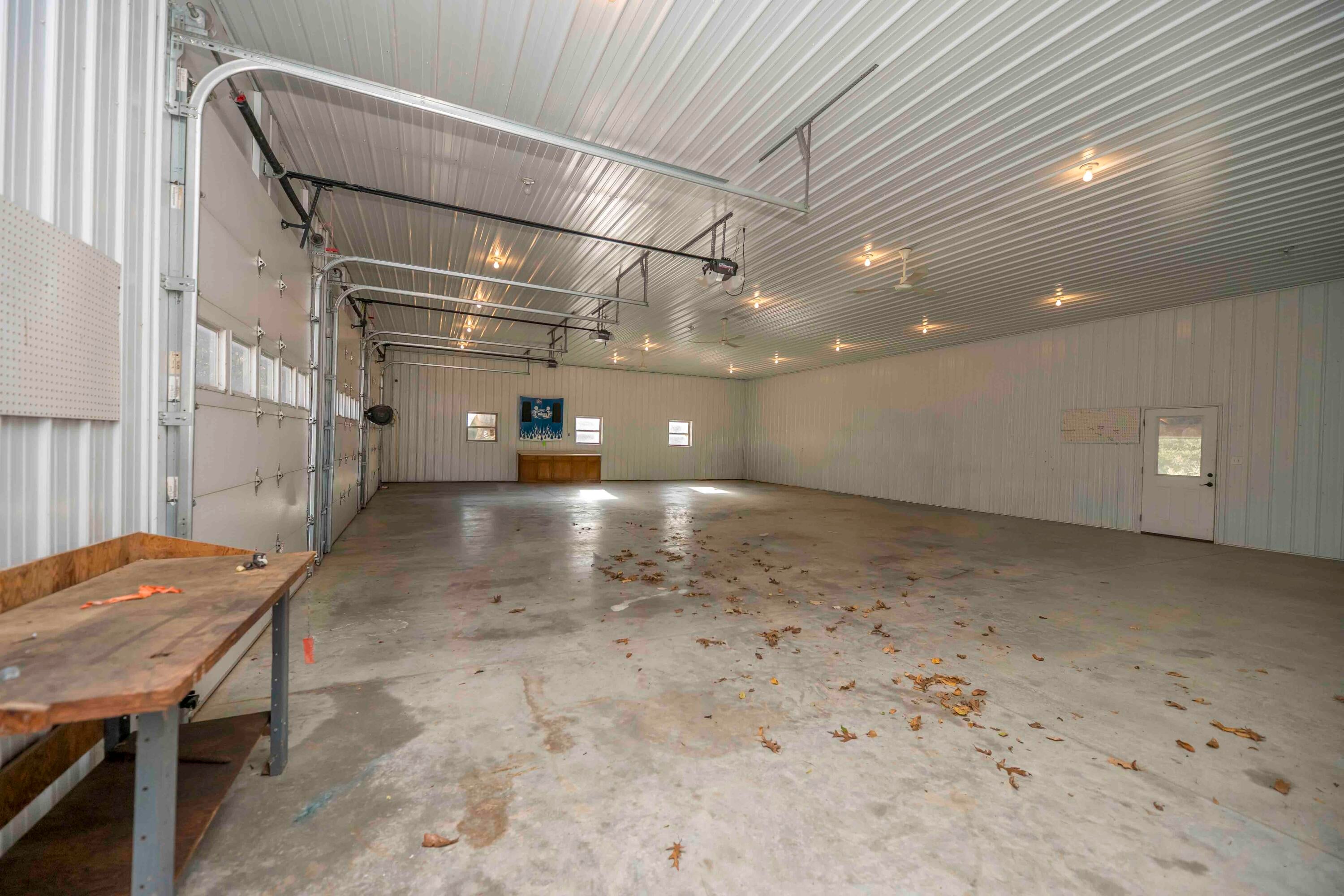 Harrisburg, Missouri, 65256, United States, 5 Bedrooms Bedrooms, ,7 BathroomsBathrooms,Residential,Active,2002606