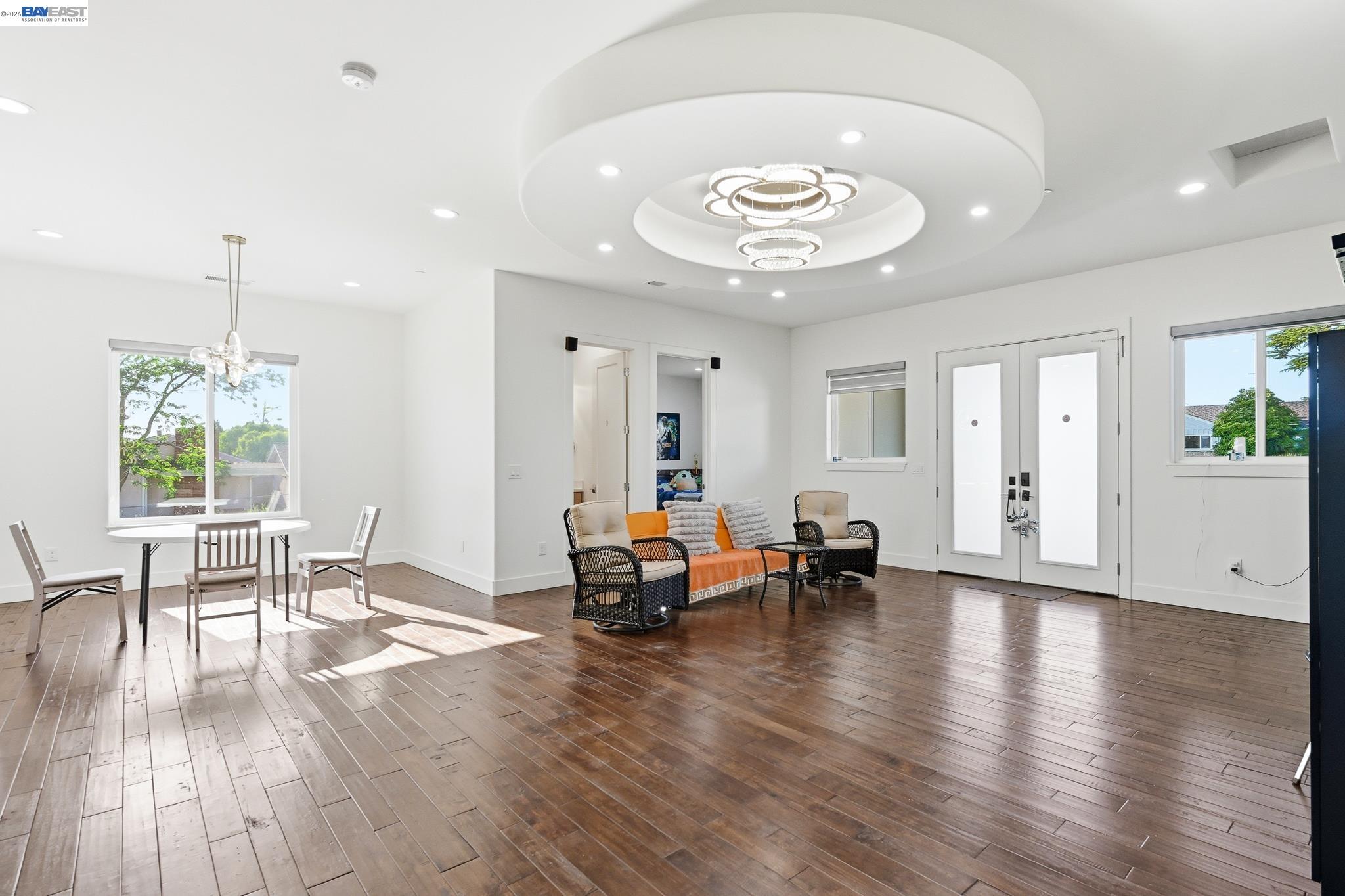 Castro Valley, California, 94546, United States, 5 Bedrooms Bedrooms, ,7 BathroomsBathrooms,Residential,Active,2044535