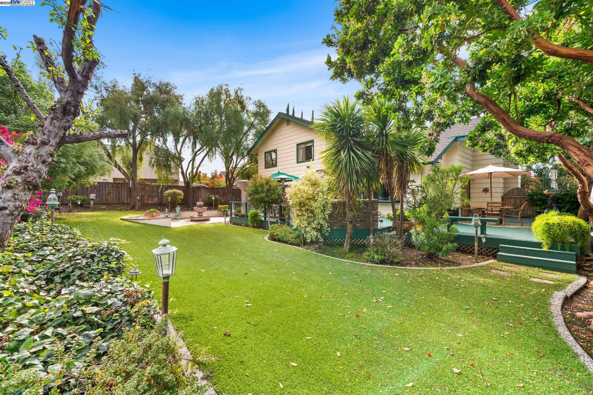 Fremont, California, 94536, United States, 4 Bedrooms Bedrooms, ,3 BathroomsBathrooms,Residential,Active,1997877