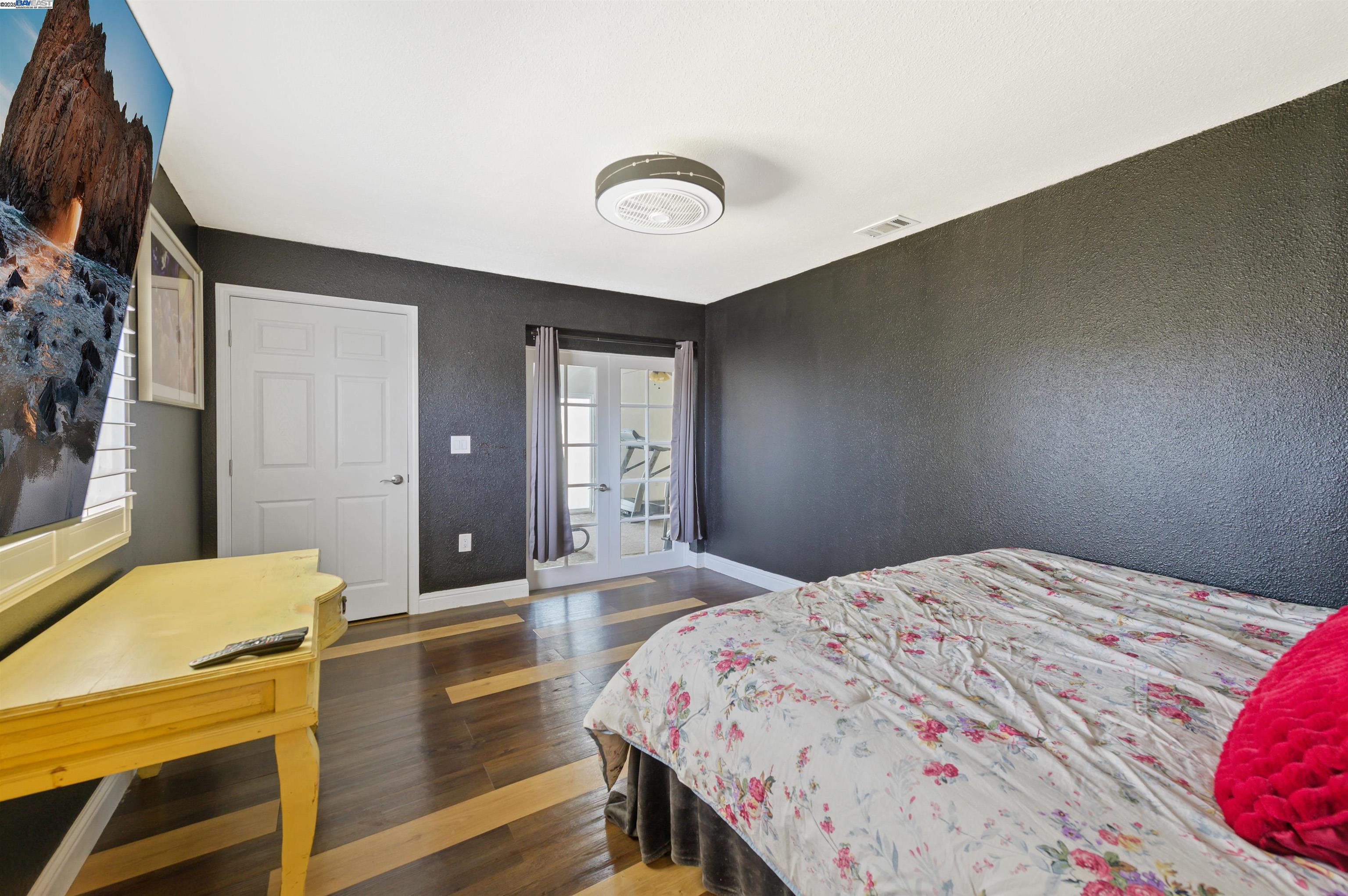 Tracy, California, 95304, United States, 6 Bedrooms Bedrooms, ,3 BathroomsBathrooms,Residential,Active,1909852