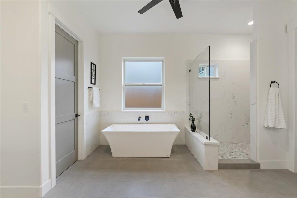 Livermore, California, 94550, United States, 5 Bedrooms Bedrooms, ,6 BathroomsBathrooms,Residential,Active,2013430