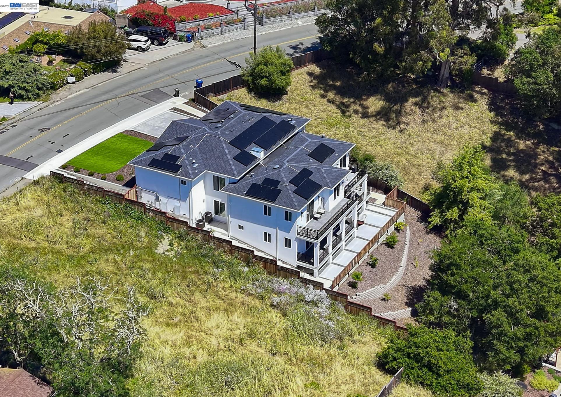 Castro Valley, California, 94546, United States, 5 Bedrooms Bedrooms, ,7 BathroomsBathrooms,Residential,Active,2044535