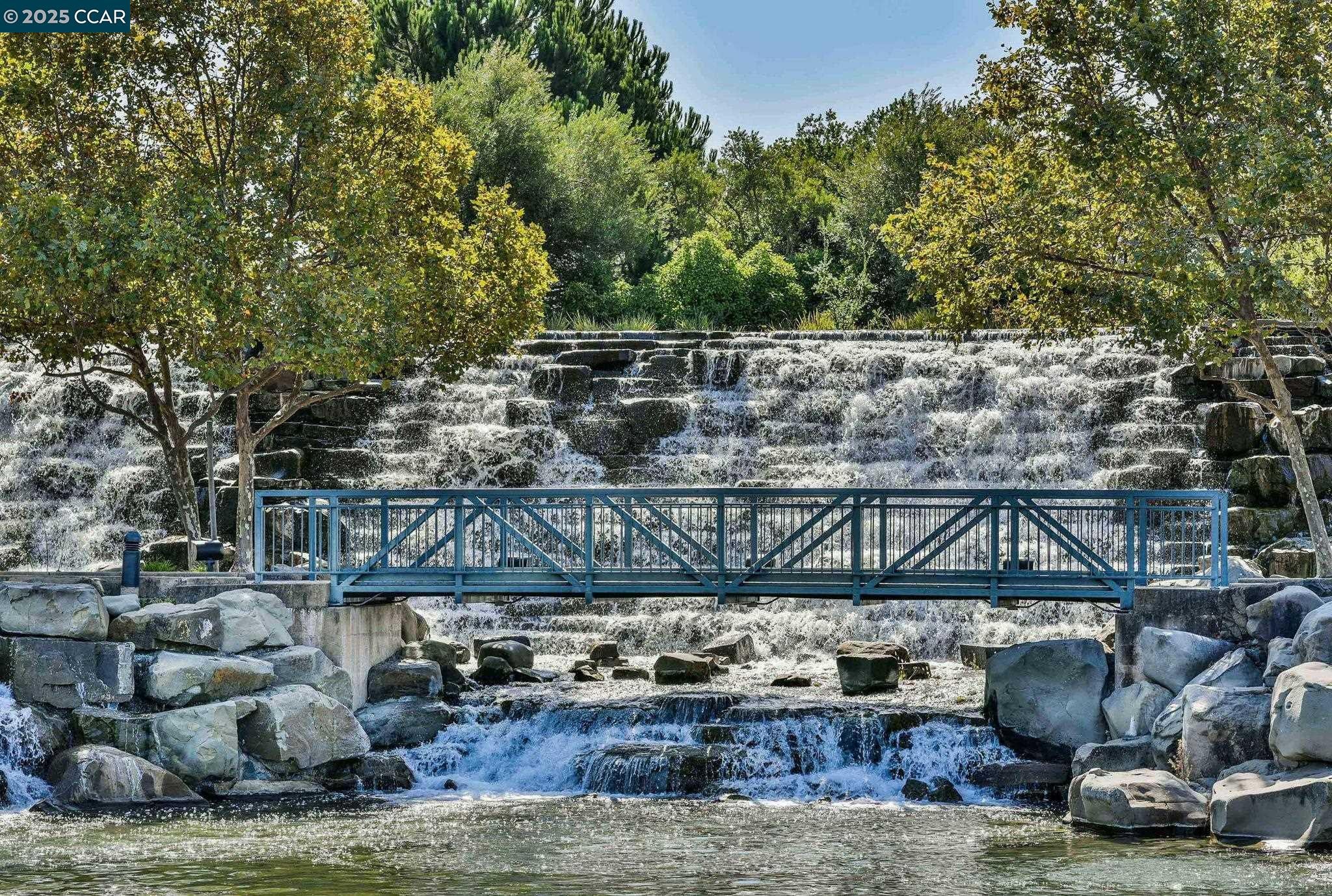 San Ramon, California, 94582, United States, 5 Bedrooms Bedrooms, ,5 BathroomsBathrooms,Residential,Active,1952062