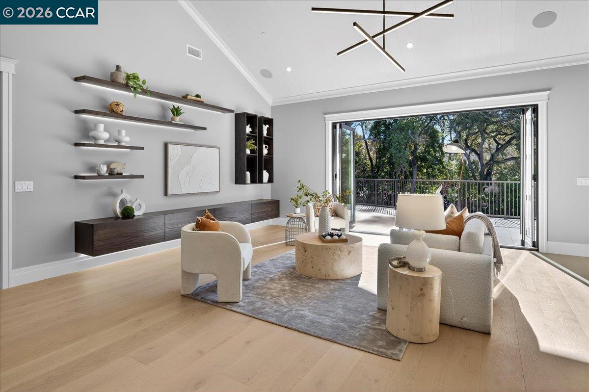 Atherton, California, 94027, United States, 9 Bedrooms Bedrooms, ,10 BathroomsBathrooms,Residential,Active,2010913