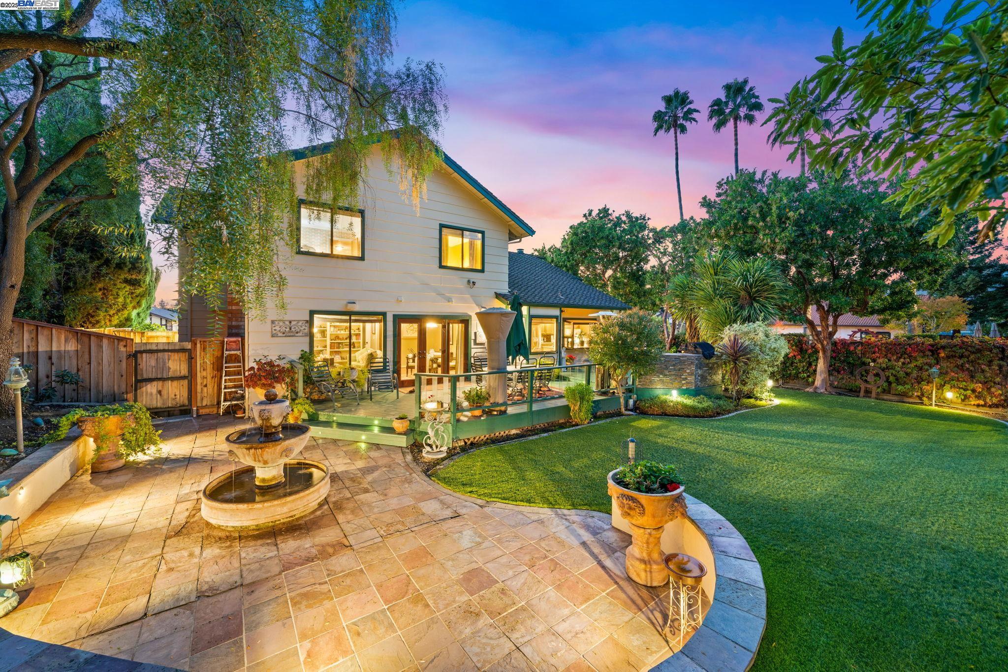 Fremont, California, 94536, United States, 4 Bedrooms Bedrooms, ,3 BathroomsBathrooms,Residential,Active,1997877