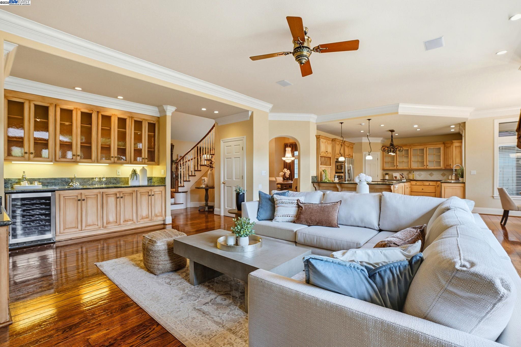 Danville, California, 94506, United States, 4 Bedrooms Bedrooms, ,3 BathroomsBathrooms,Residential,Active,1964284