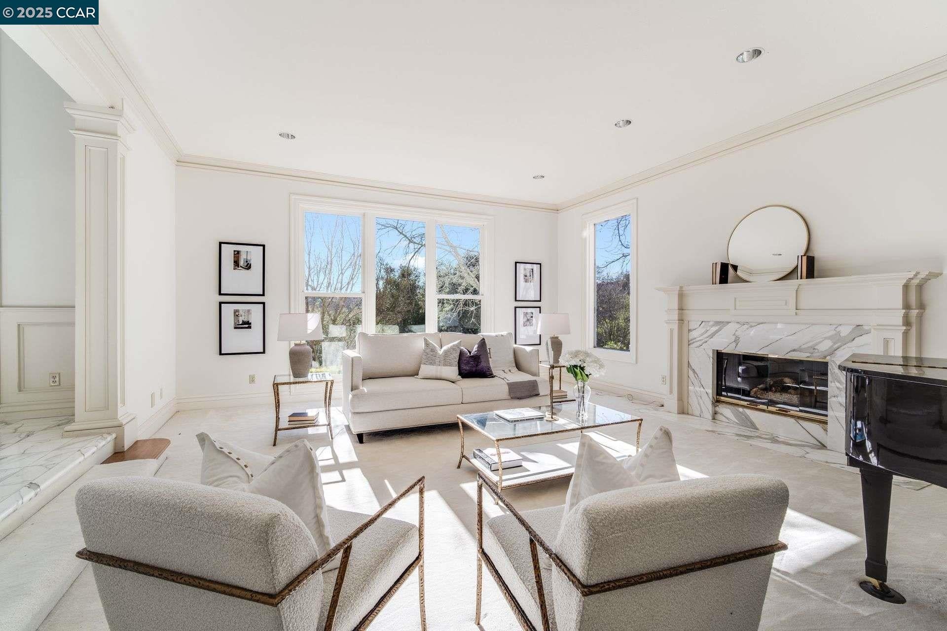 Diablo, California, 94528, United States, 6 Bedrooms Bedrooms, ,7 BathroomsBathrooms,Residential,Active,1953977