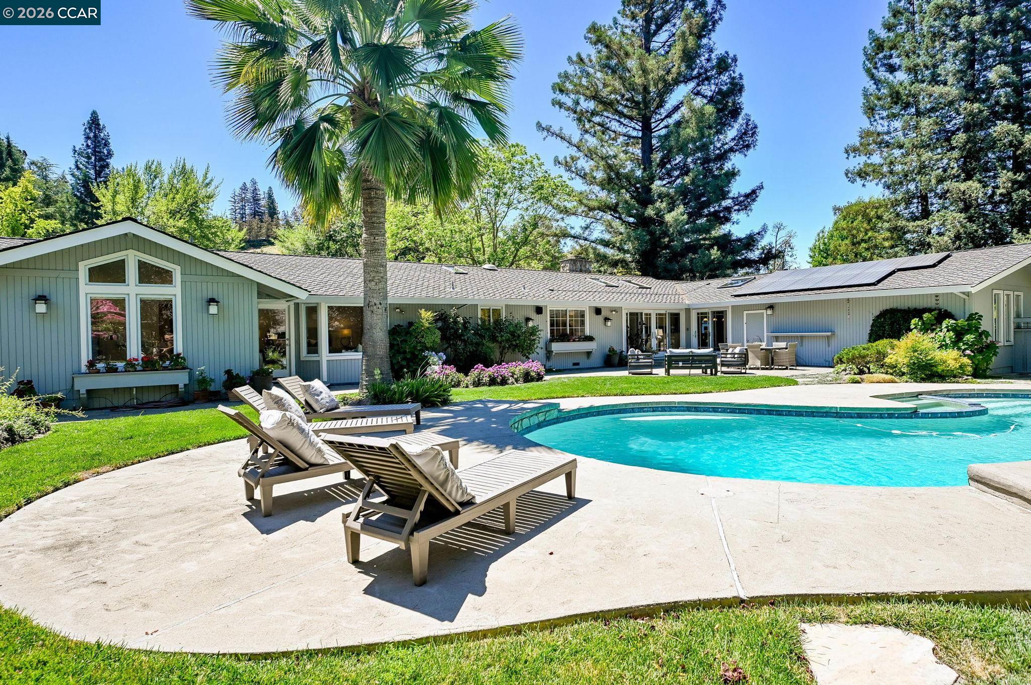 Alamo, California, 94507, United States, 4 Bedrooms Bedrooms, ,4 BathroomsBathrooms,Residential,Active,2009393