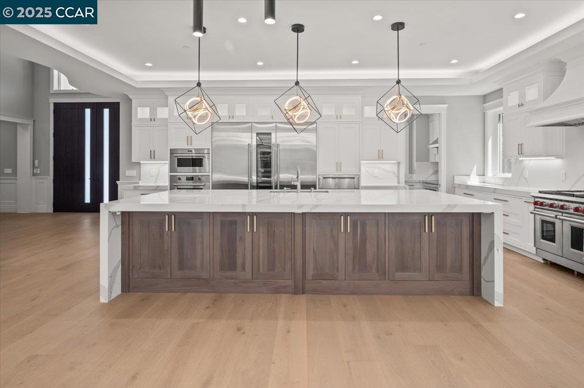 Atherton, California, 94027, United States, 9 Bedrooms Bedrooms, ,10 BathroomsBathrooms,Residential,Active,1900197