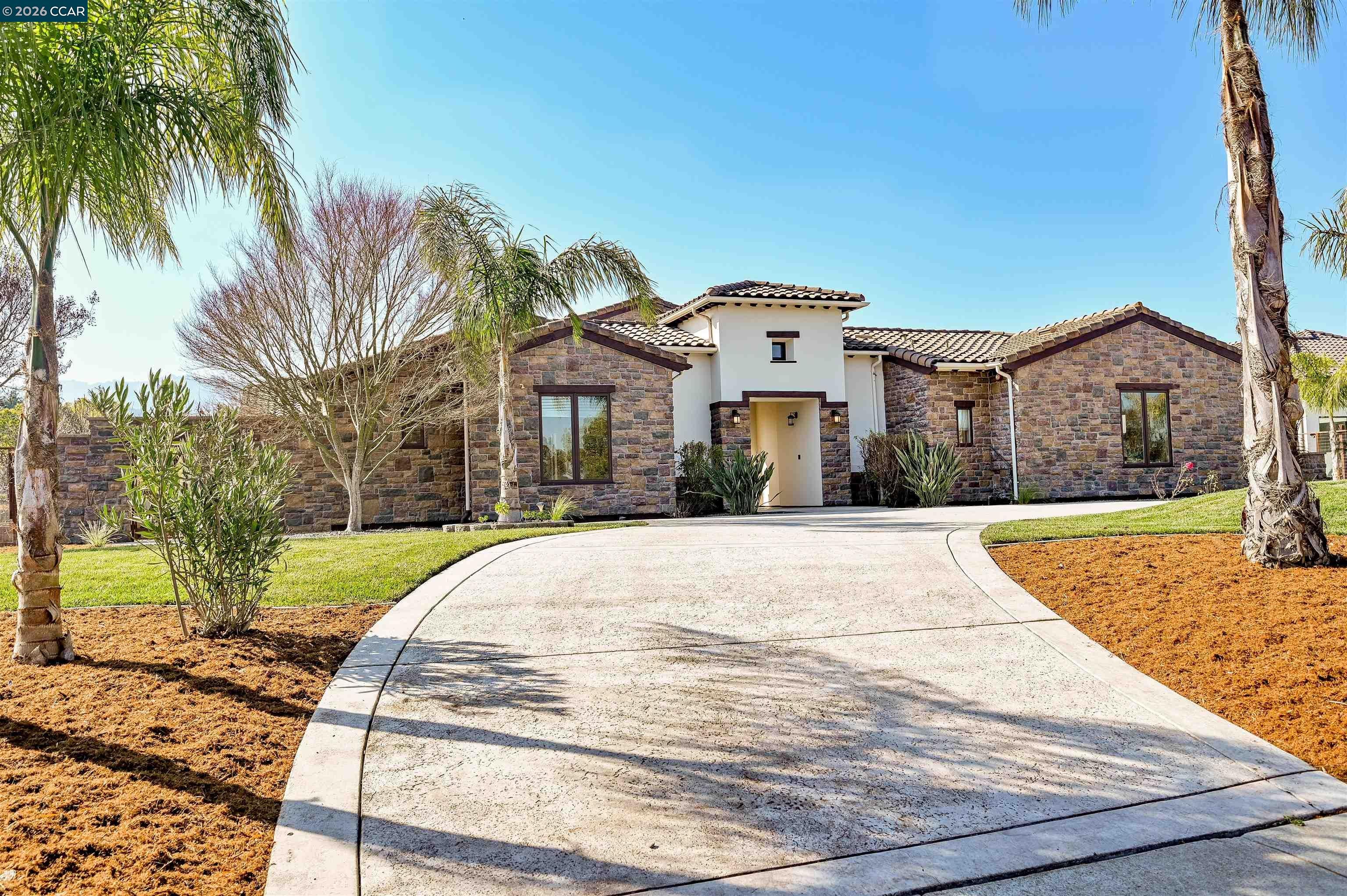 Pleasanton, California, 94588, United States, 5 Bedrooms Bedrooms, ,6 BathroomsBathrooms,Residential,Active,2015462