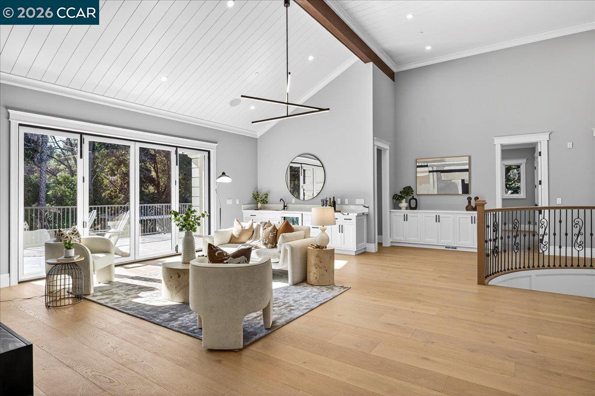 Atherton, California, 94027, United States, 9 Bedrooms Bedrooms, ,10 BathroomsBathrooms,Residential,Active,2010913