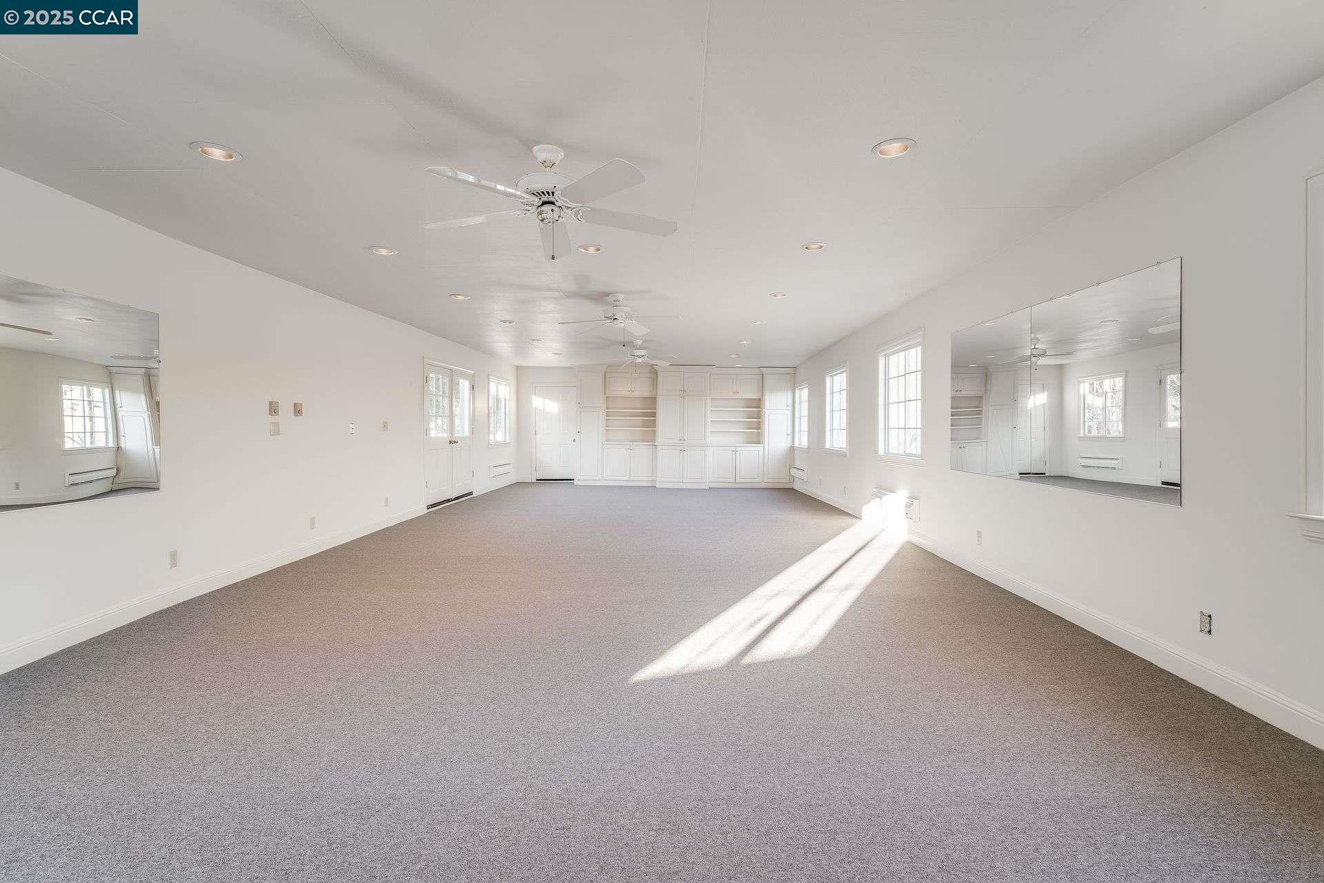 Diablo, California, 94528, United States, 6 Bedrooms Bedrooms, ,7 BathroomsBathrooms,Residential,Active,1953977