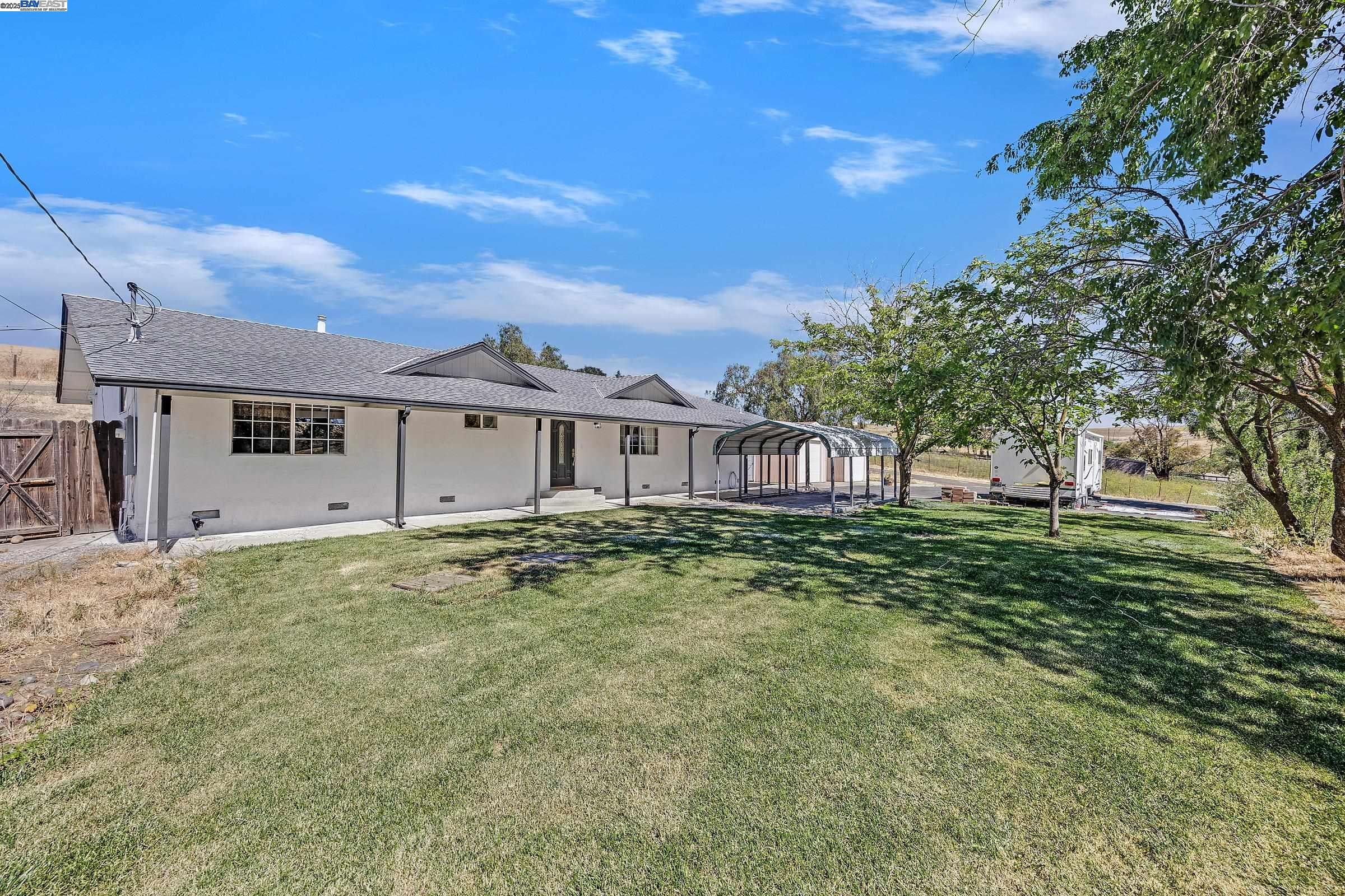 Tracy, California, 95377, United States, 4 Bedrooms Bedrooms, ,2 BathroomsBathrooms,Residential,Active,1971012