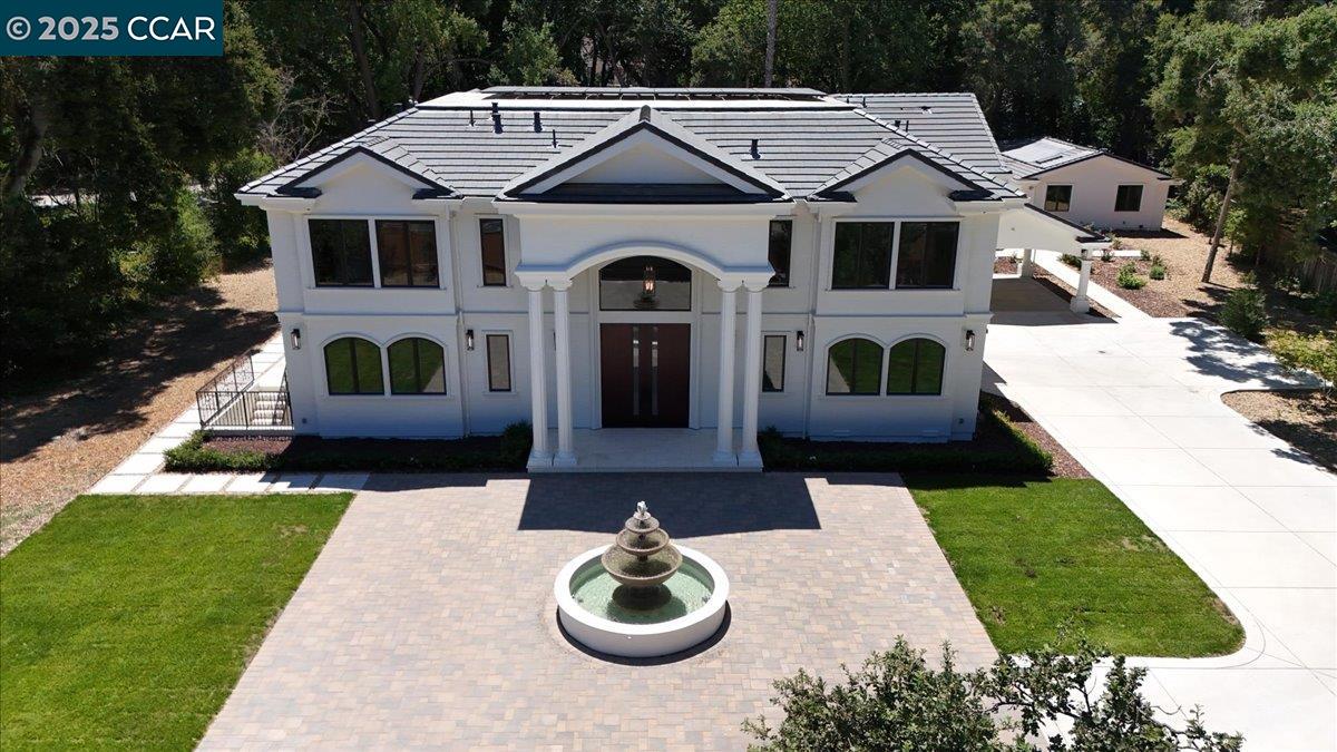 Atherton, California, 94027, United States, 9 Bedrooms Bedrooms, ,10 BathroomsBathrooms,Residential,Active,1900197