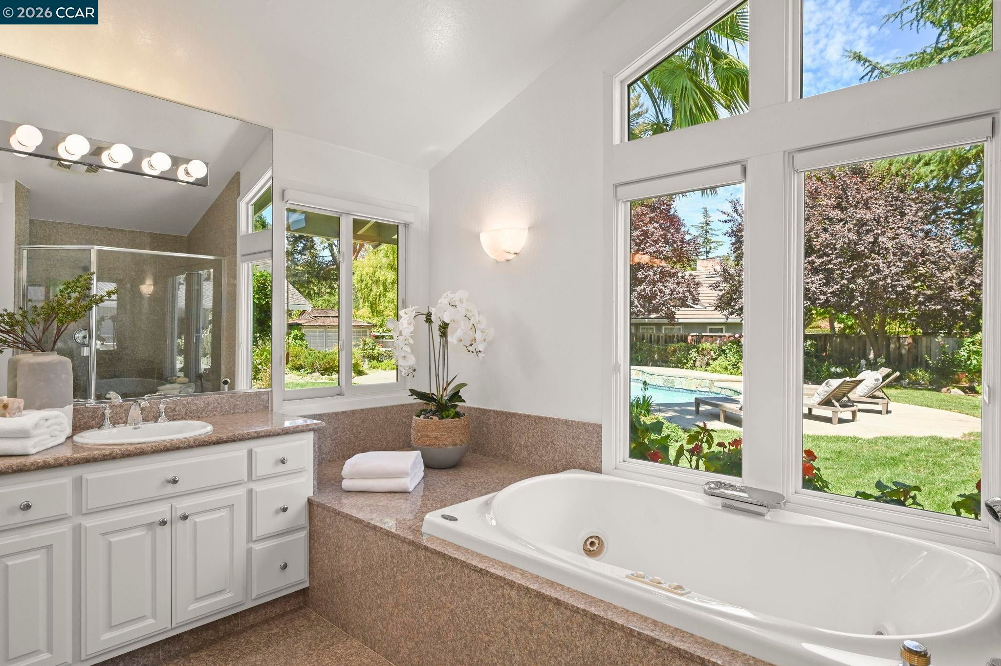 Alamo, California, 94507, United States, 4 Bedrooms Bedrooms, ,4 BathroomsBathrooms,Residential,Active,2009393