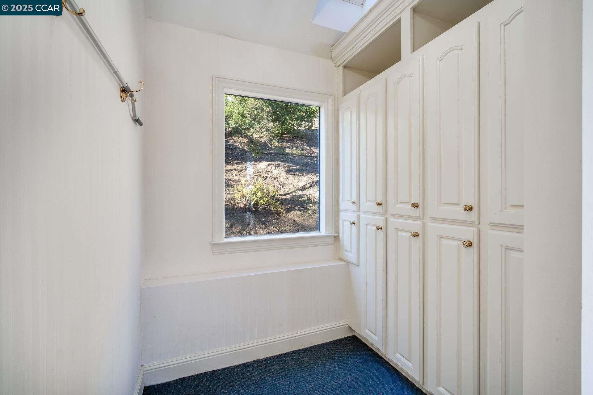 Diablo, California, 94528, United States, 6 Bedrooms Bedrooms, ,7 BathroomsBathrooms,Residential,Active,1953977