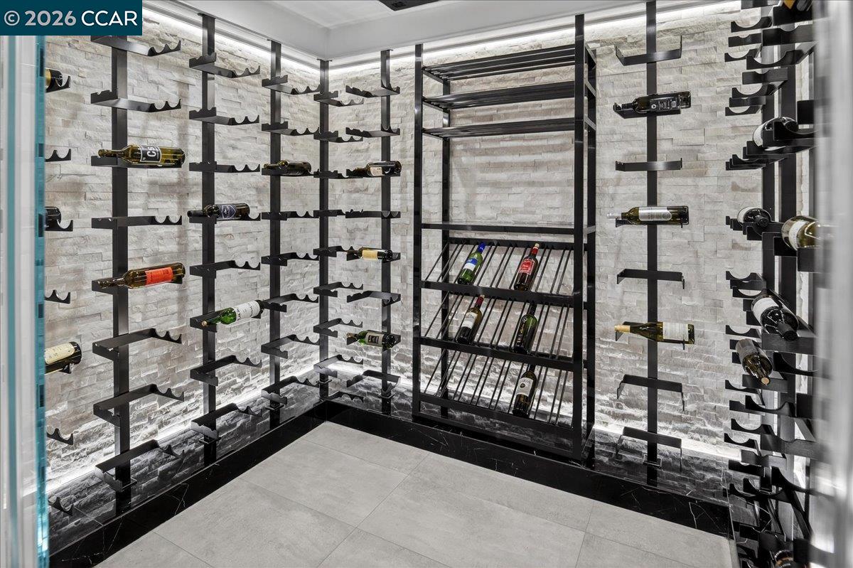 Atherton, California, 94027, United States, 9 Bedrooms Bedrooms, ,10 BathroomsBathrooms,Residential,Active,2010913