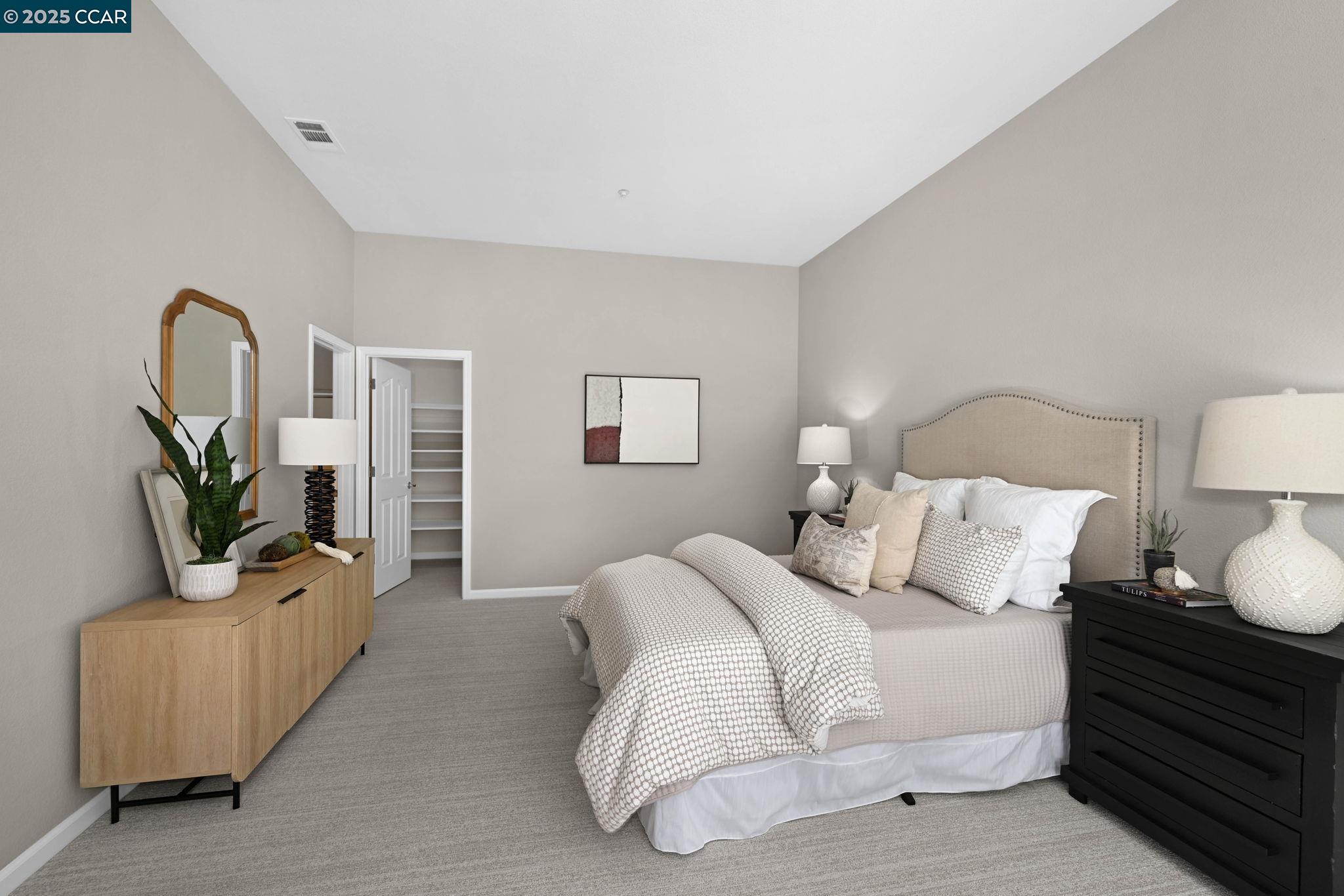 Walnut Creek, California, 94595, United States, 3 Bedrooms Bedrooms, ,3 BathroomsBathrooms,Residential,Active,1946437