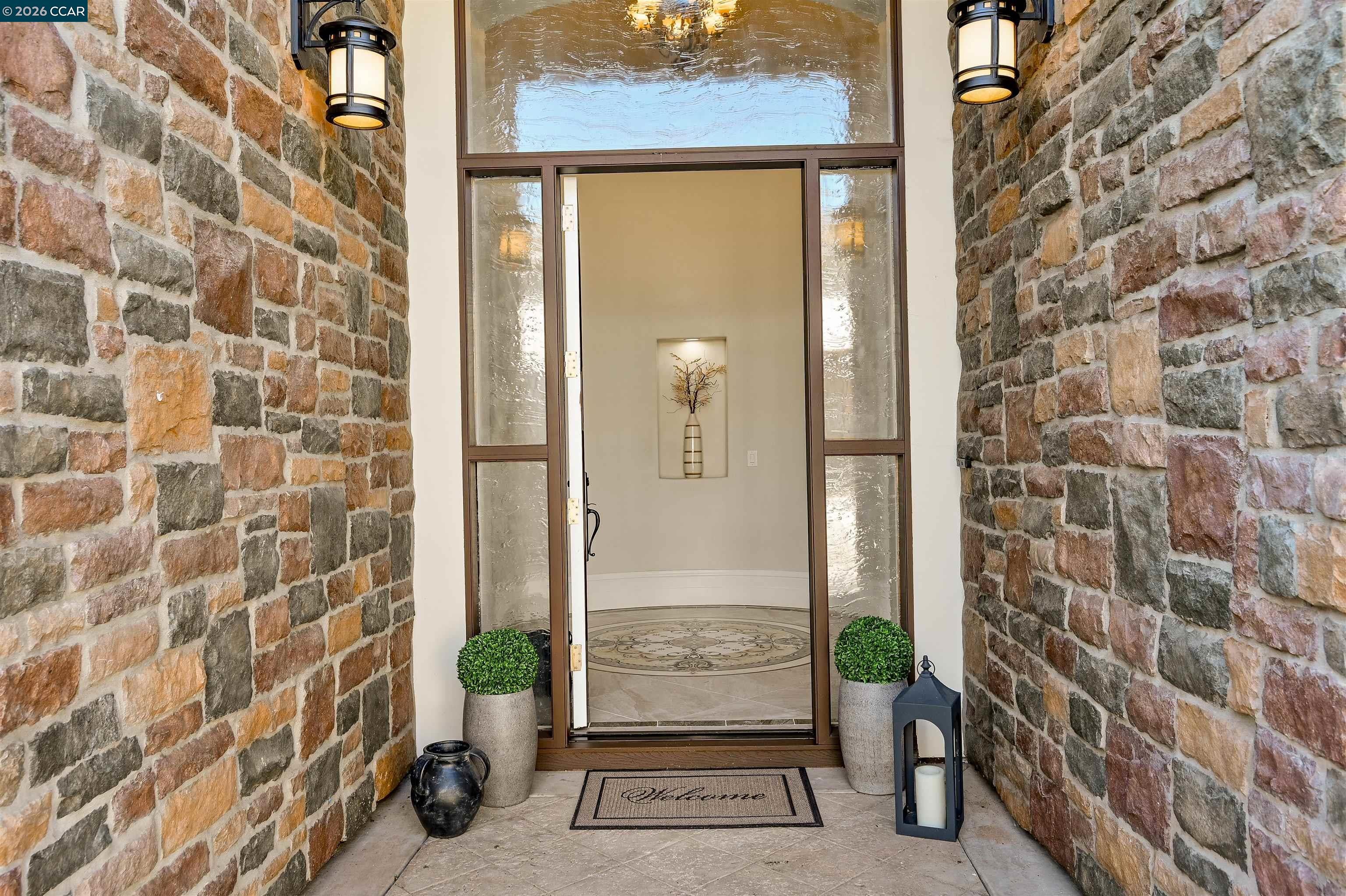 Pleasanton, California, 94588, United States, 5 Bedrooms Bedrooms, ,6 BathroomsBathrooms,Residential,Active,2015462