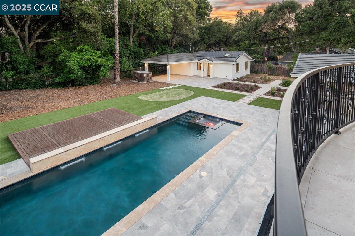 Atherton, California, 94027, United States, 9 Bedrooms Bedrooms, ,10 BathroomsBathrooms,Residential,Active,1900197