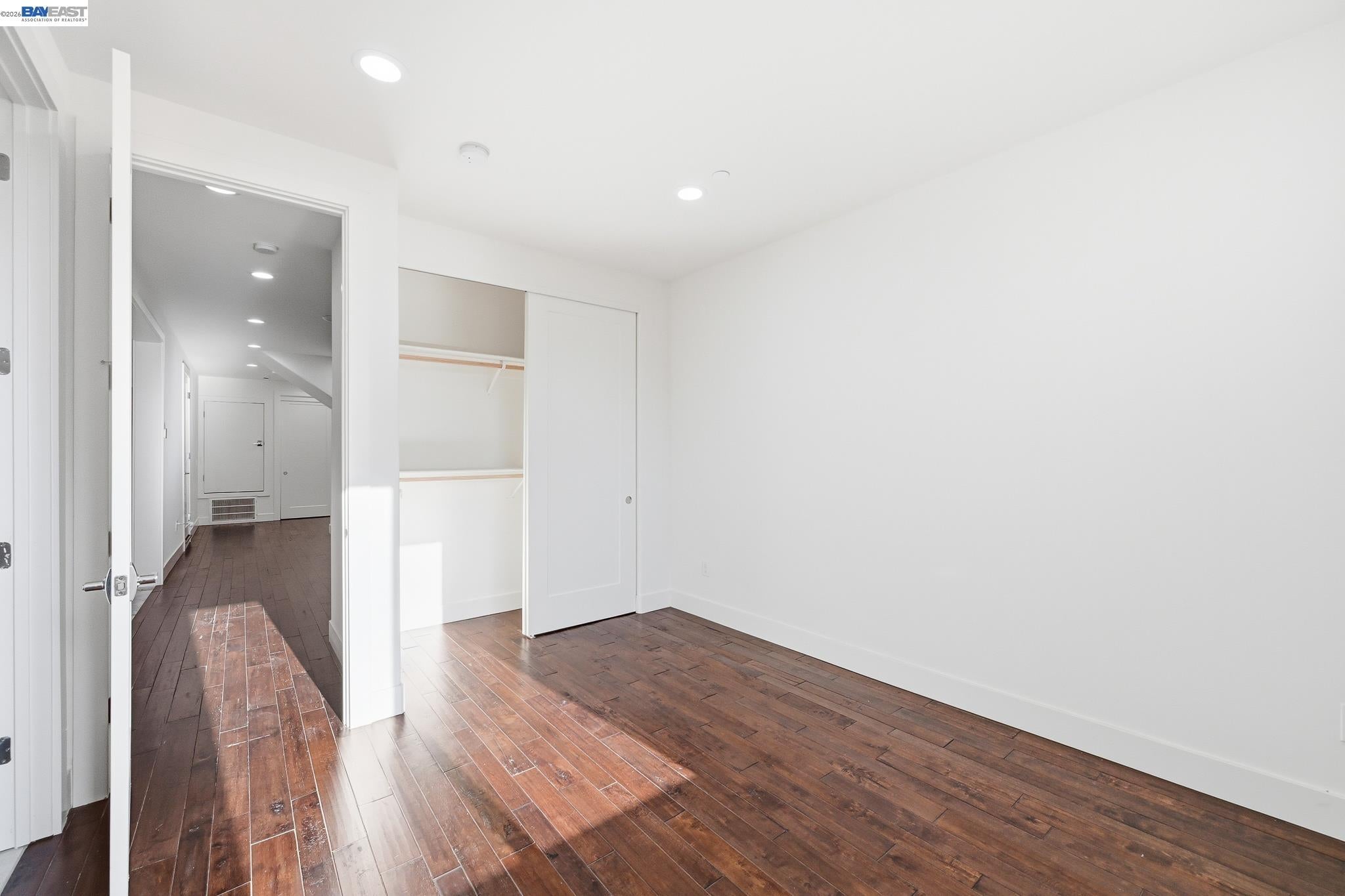 Castro Valley, California, 94546, United States, 5 Bedrooms Bedrooms, ,7 BathroomsBathrooms,Residential,Active,2044535