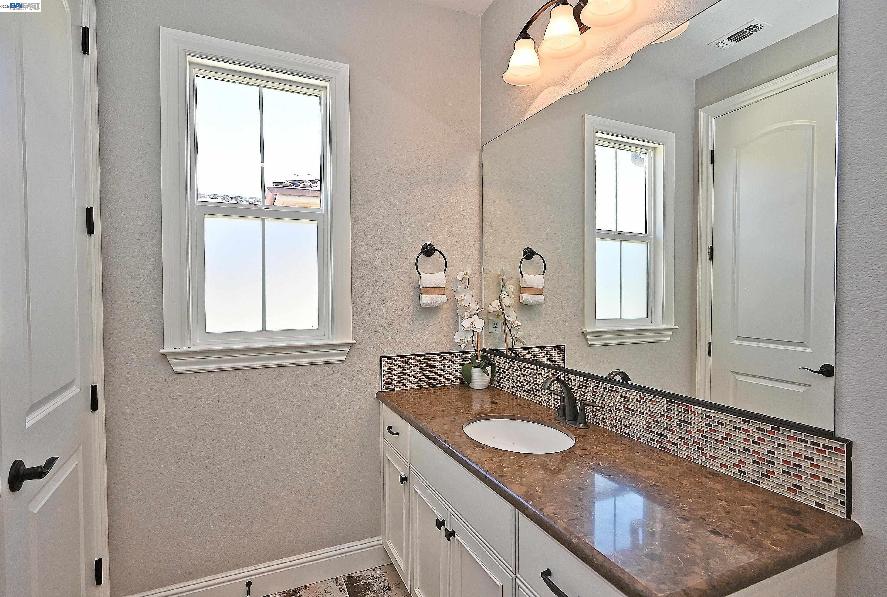 Danville, California, 94506, United States, 5 Bedrooms Bedrooms, ,6 BathroomsBathrooms,Residential,Active,2045396